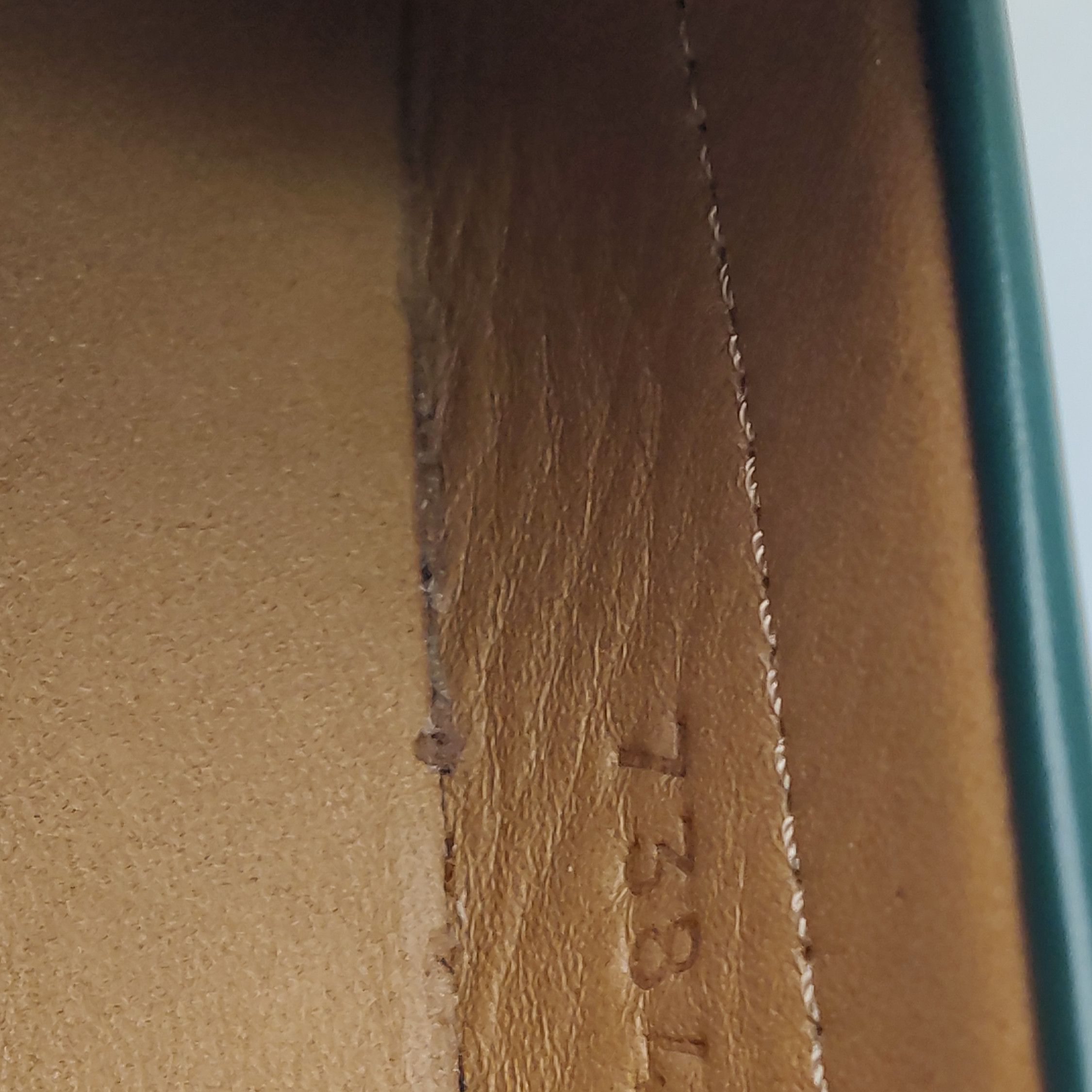 Gucci Gucci Men 7 Leather Size US 7 / EU 40 - 10 Thumbnail