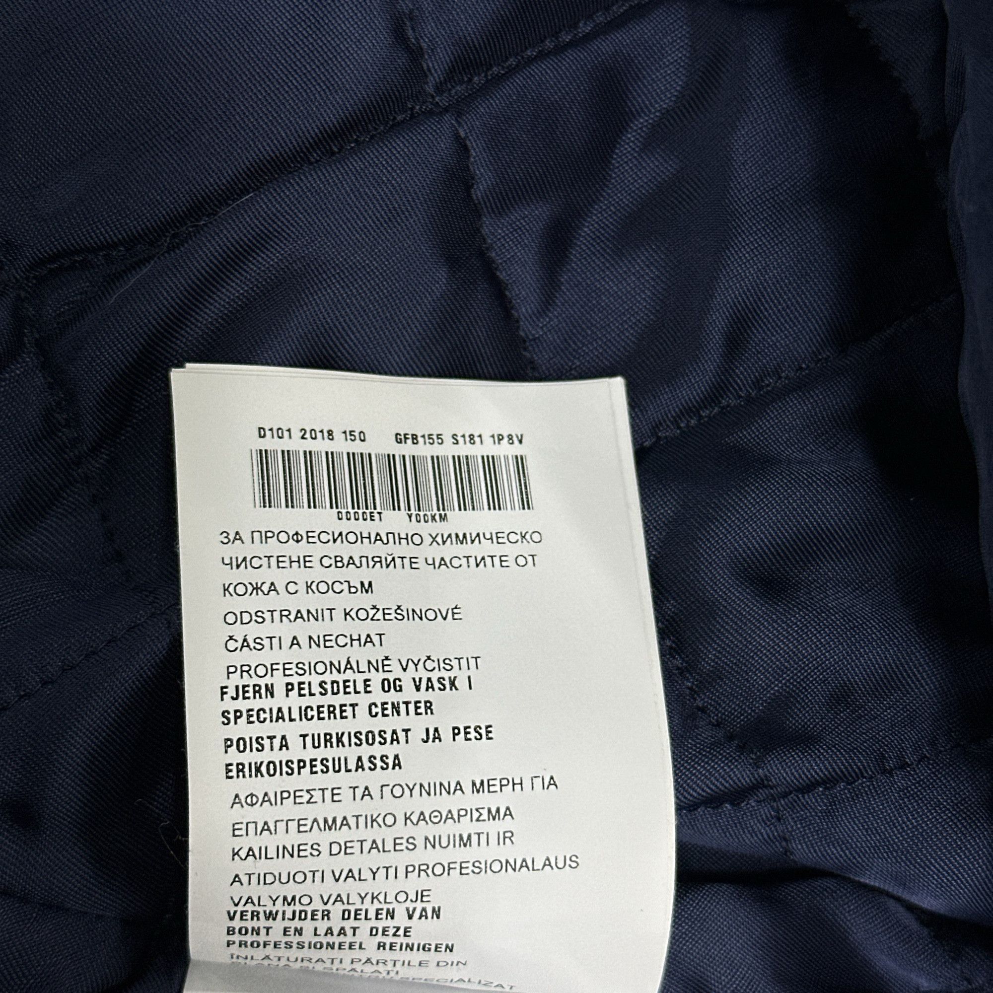 Prada Prada Mink Fur Collar Denim Jacket Size 38 Size XS / US 0-2 / IT 36-38 - 6 Thumbnail