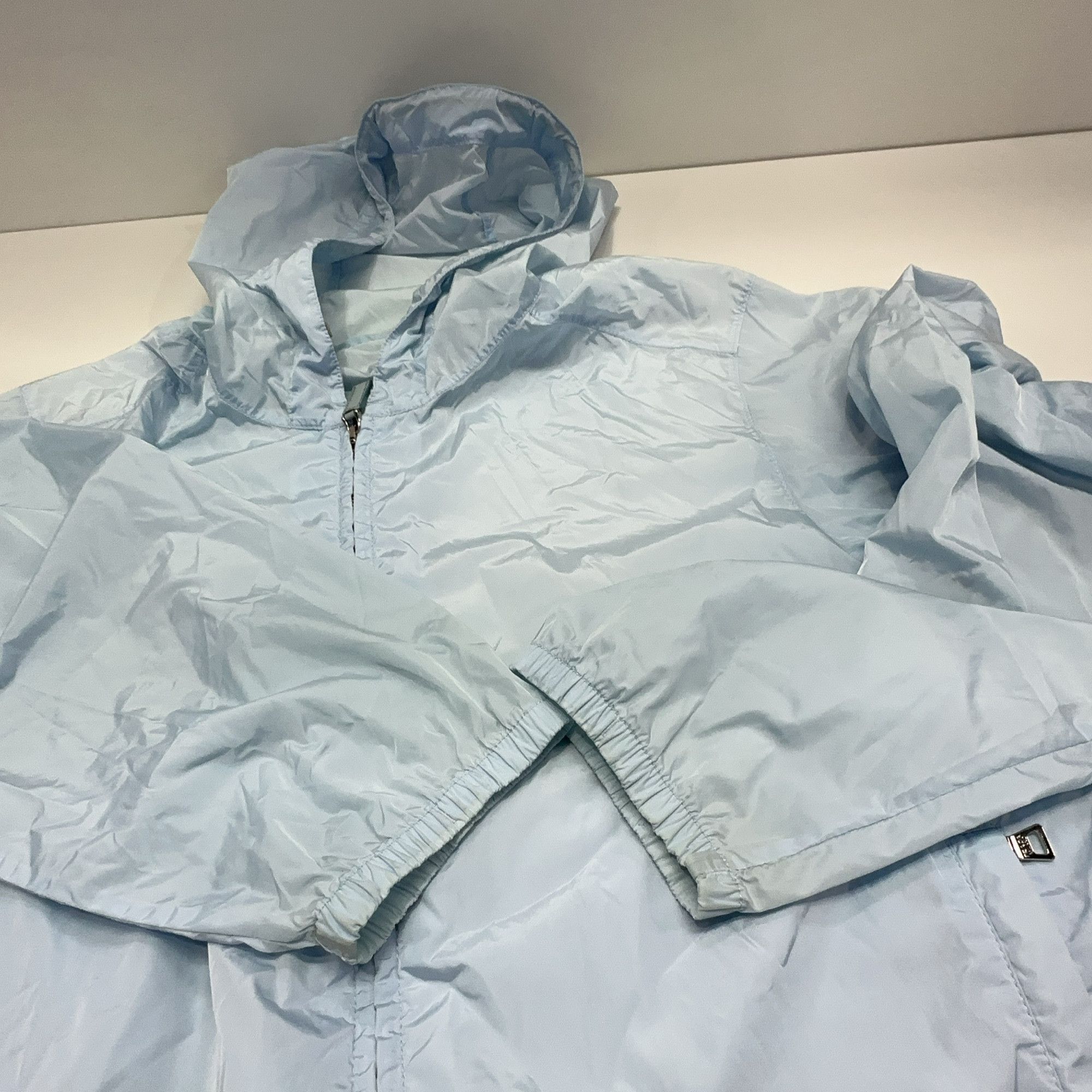 Prada Prada Hooded Lightweight Jacket Blue Size M Size US M / EU 48-50 / 2 - 15 Thumbnail