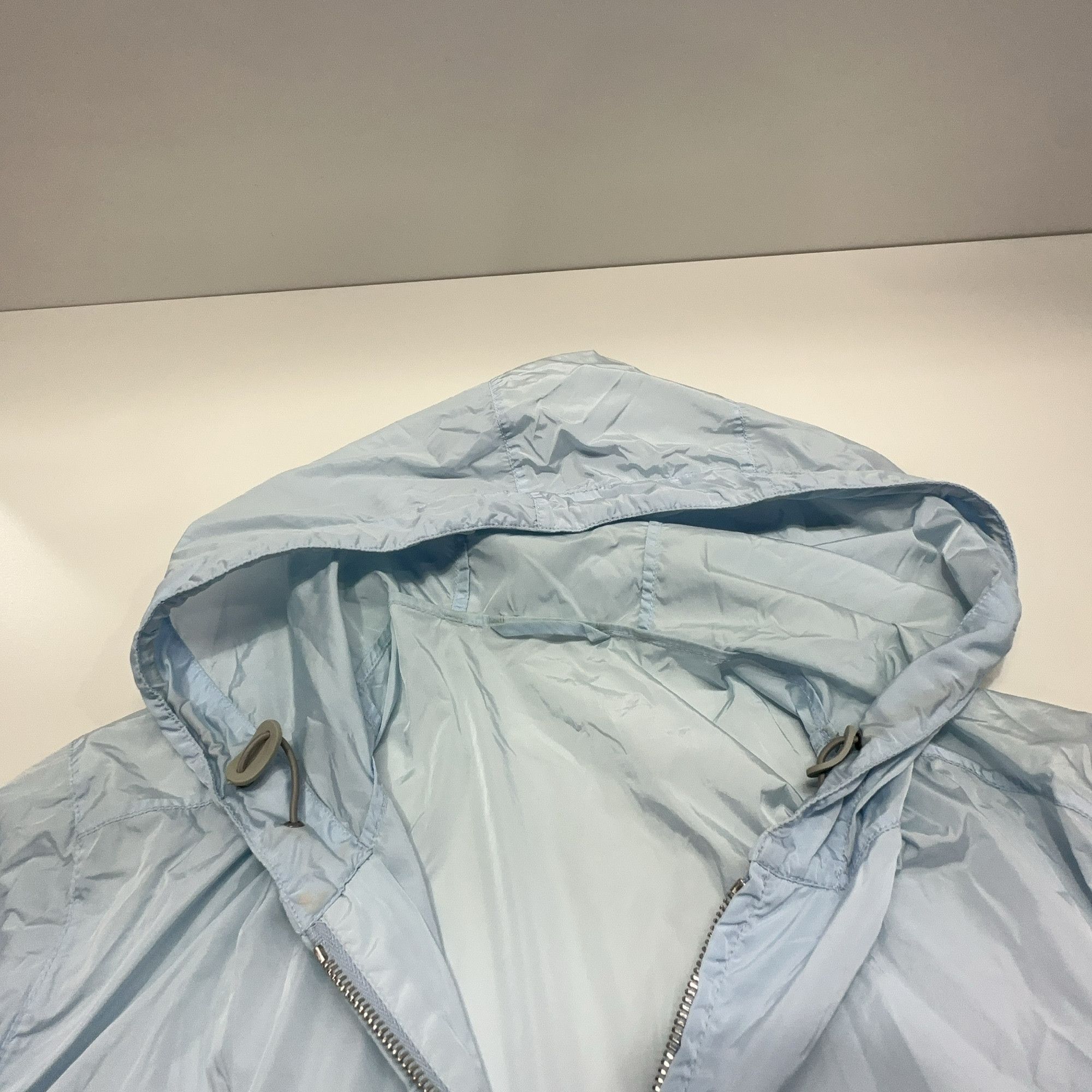 Prada Prada Hooded Lightweight Jacket Blue Size M Size US M / EU 48-50 / 2 - 10 Thumbnail