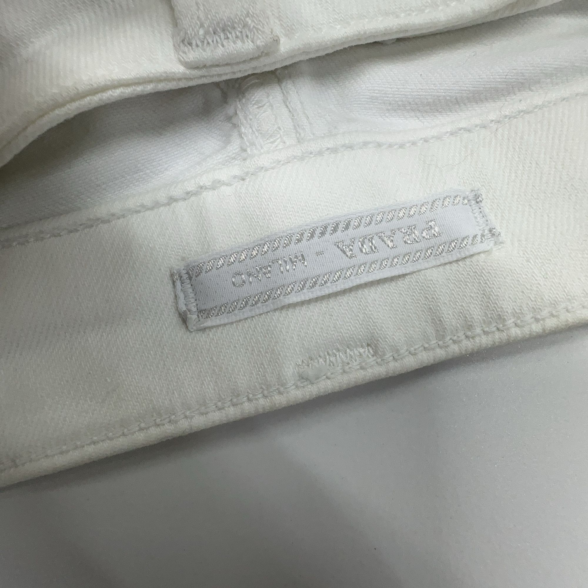 Prada Prada White Denim Jeans Size 26 Size 26" / US 2 / IT 38 - 4 Thumbnail