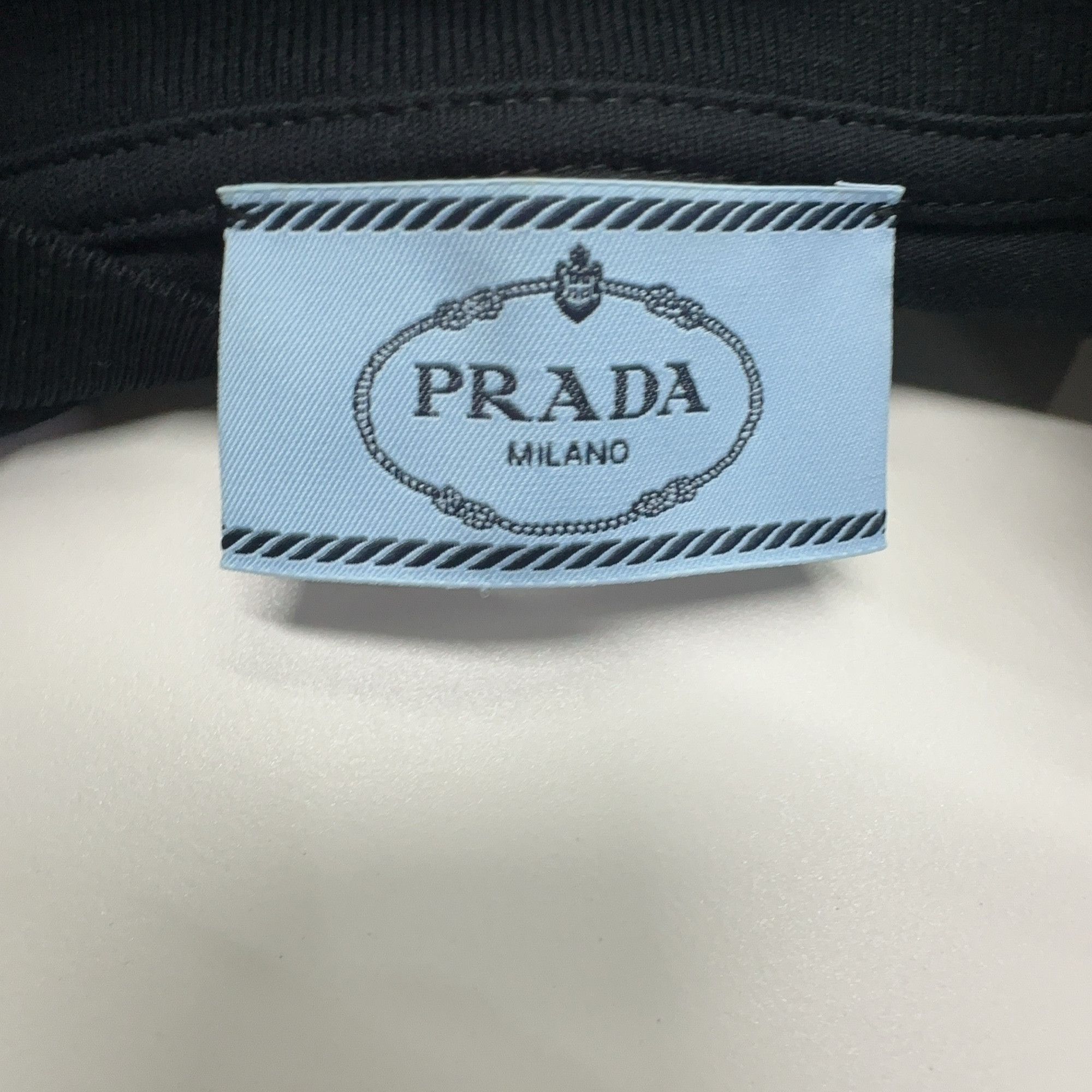 Prada Prada Pocket T-Shirt Size M Size M / US 6-8 / IT 42-44 - 6 Thumbnail