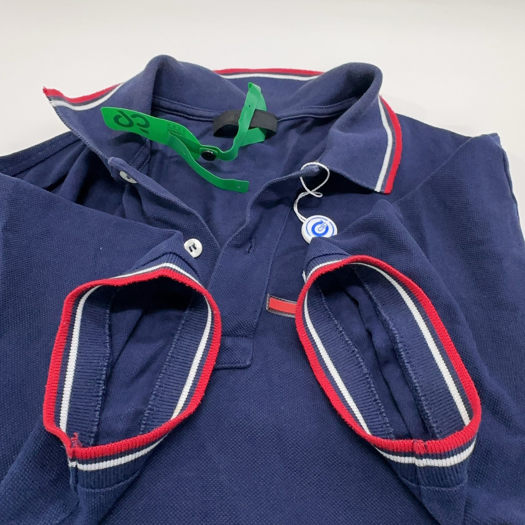 Prada Prada Logo Patch Polo Shirt Size M Size US M / EU 48-50 / 2 - 8 Thumbnail