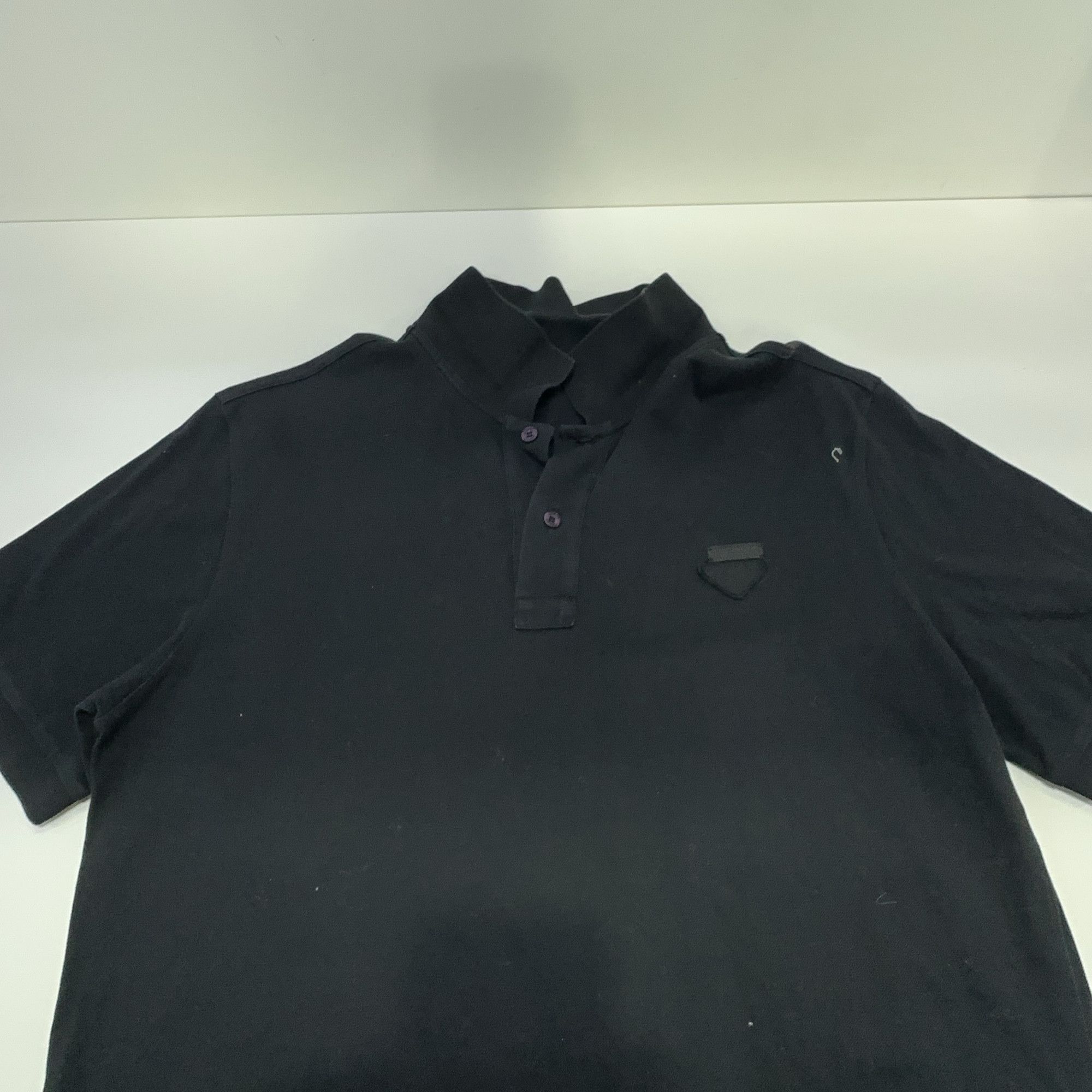 Prada Prada Logo Patch Polo Shirt Size M Size US M / EU 48-50 / 2 - 6 Thumbnail