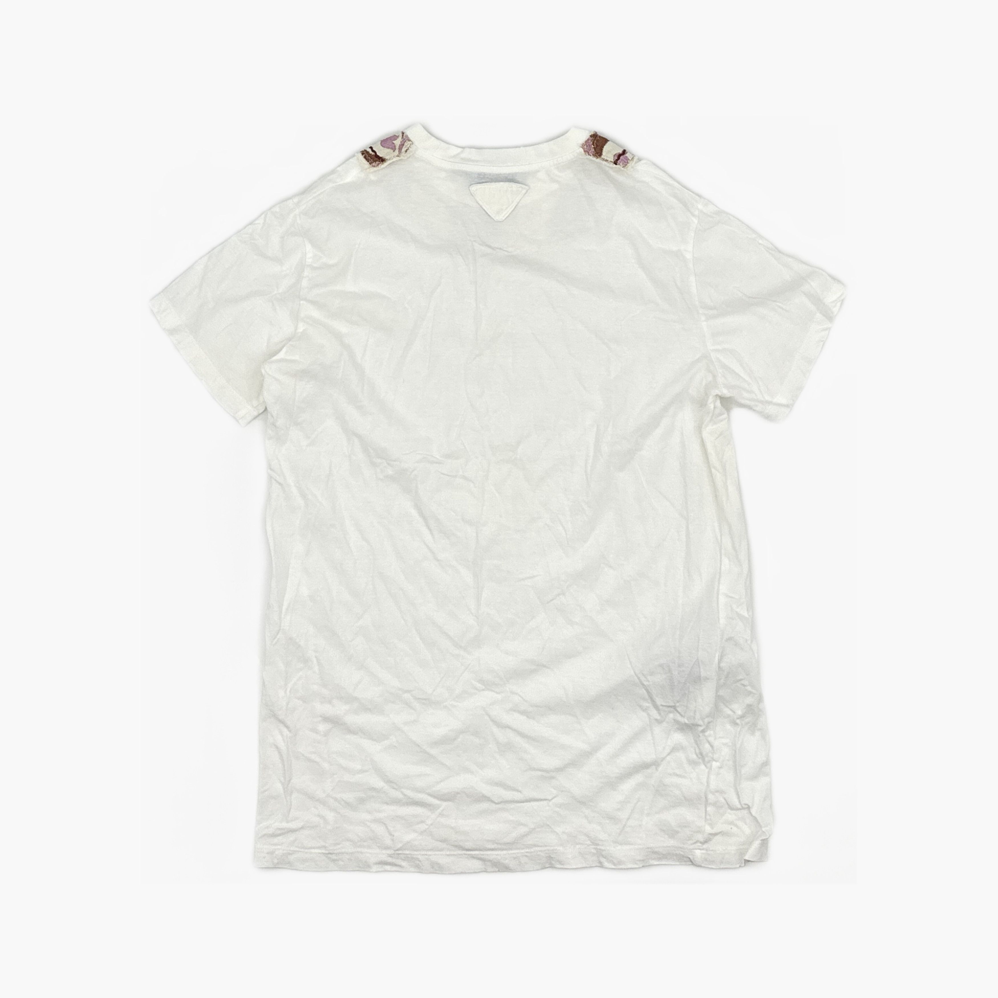 Prada Prada Patterned Collar T-Shirt Size L Size US L / EU 52-54 / 3 - 2 Thumbnail