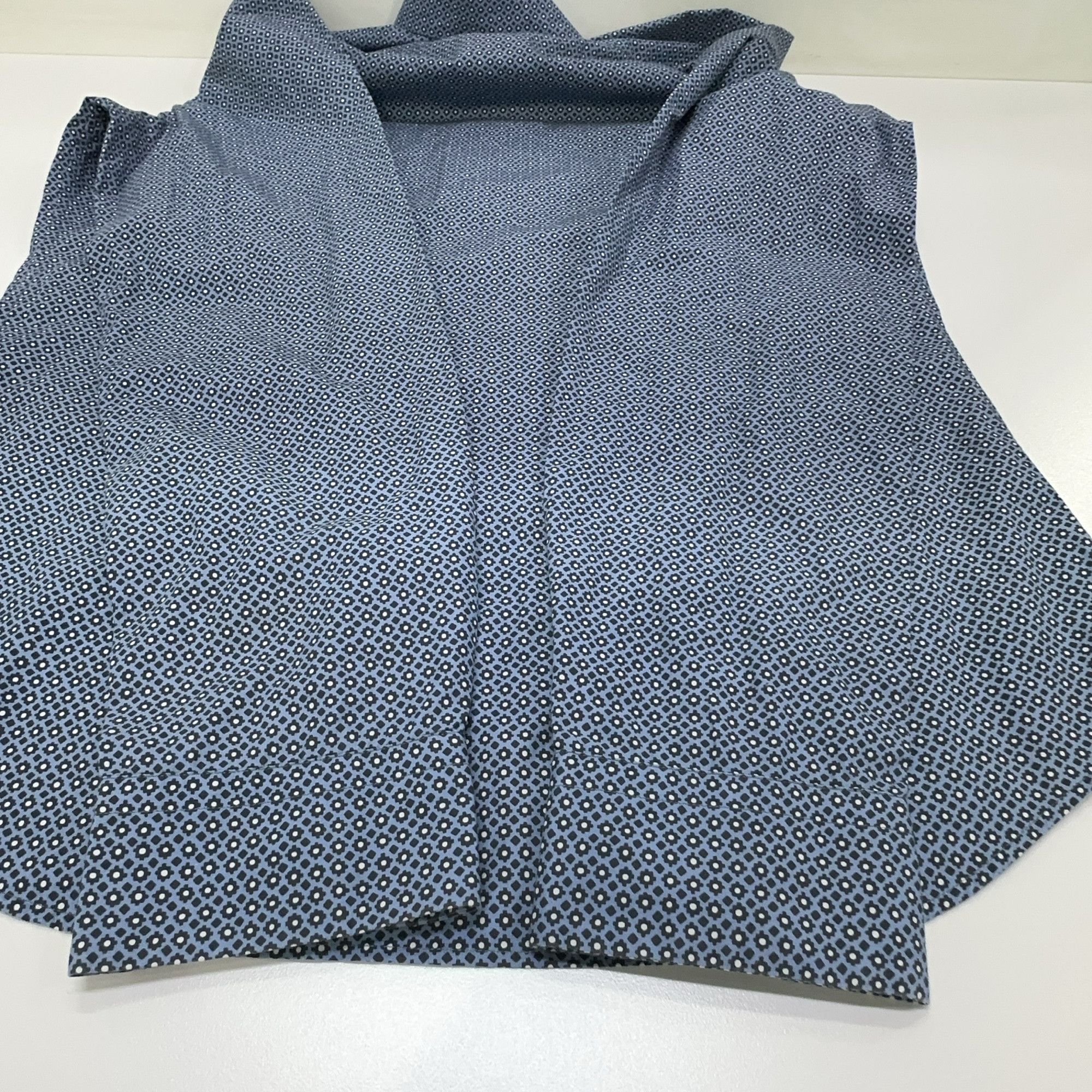 Prada Prada Geometric Patterned Long Sleeve Shirt Size S Size US S / EU 44-46 / 1 - 12 Thumbnail