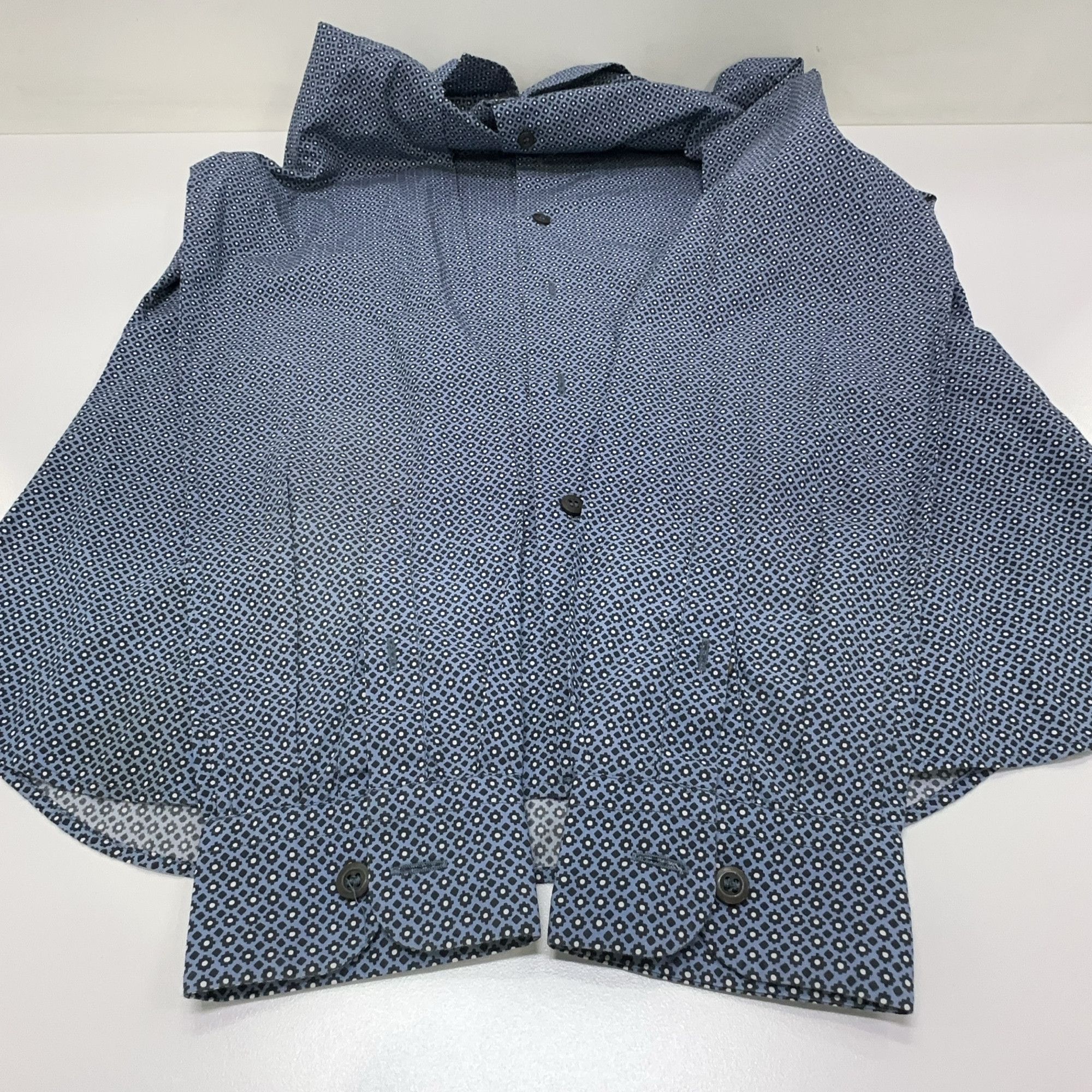 Prada Prada Geometric Patterned Long Sleeve Shirt Size S Size US S / EU 44-46 / 1 - 10 Thumbnail