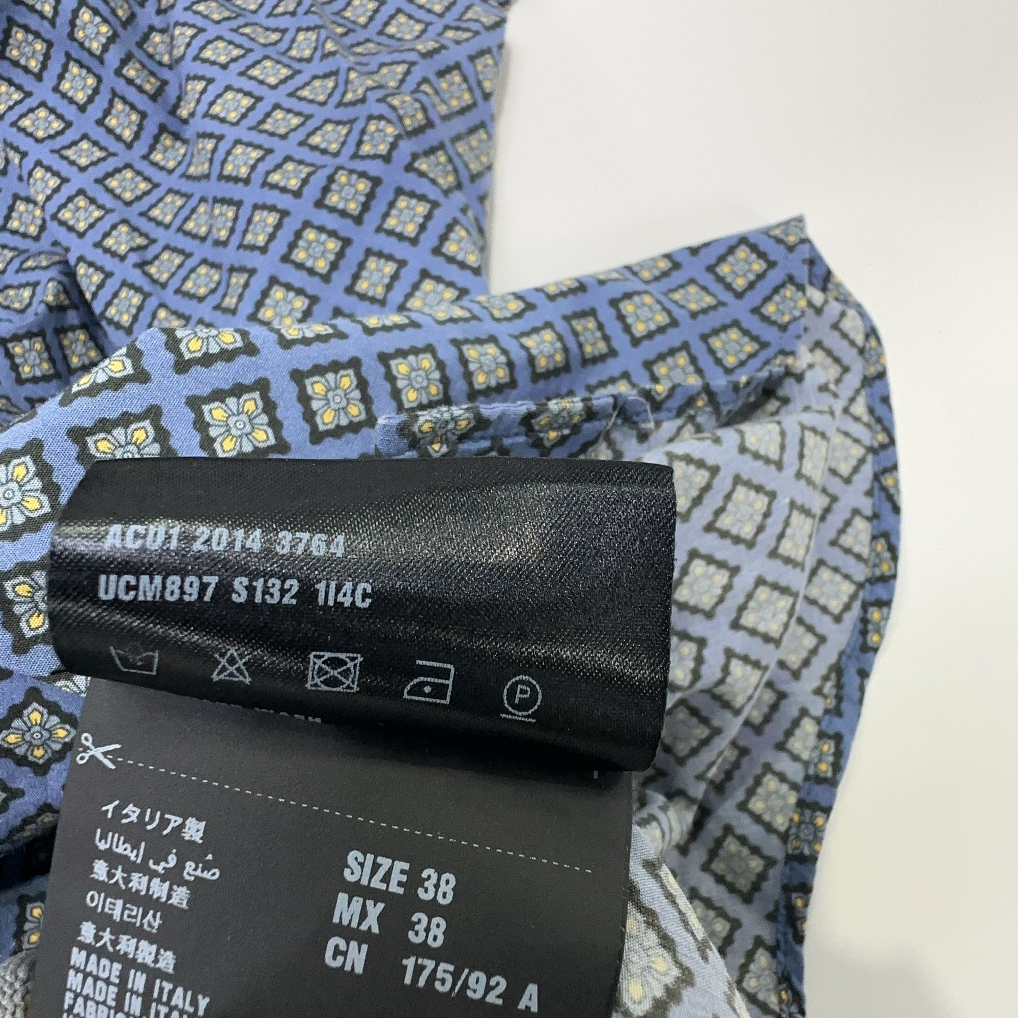 Prada Prada Geometric Print Button Up Shirt Size S Size US S / EU 44-46 / 1 - 6 Thumbnail