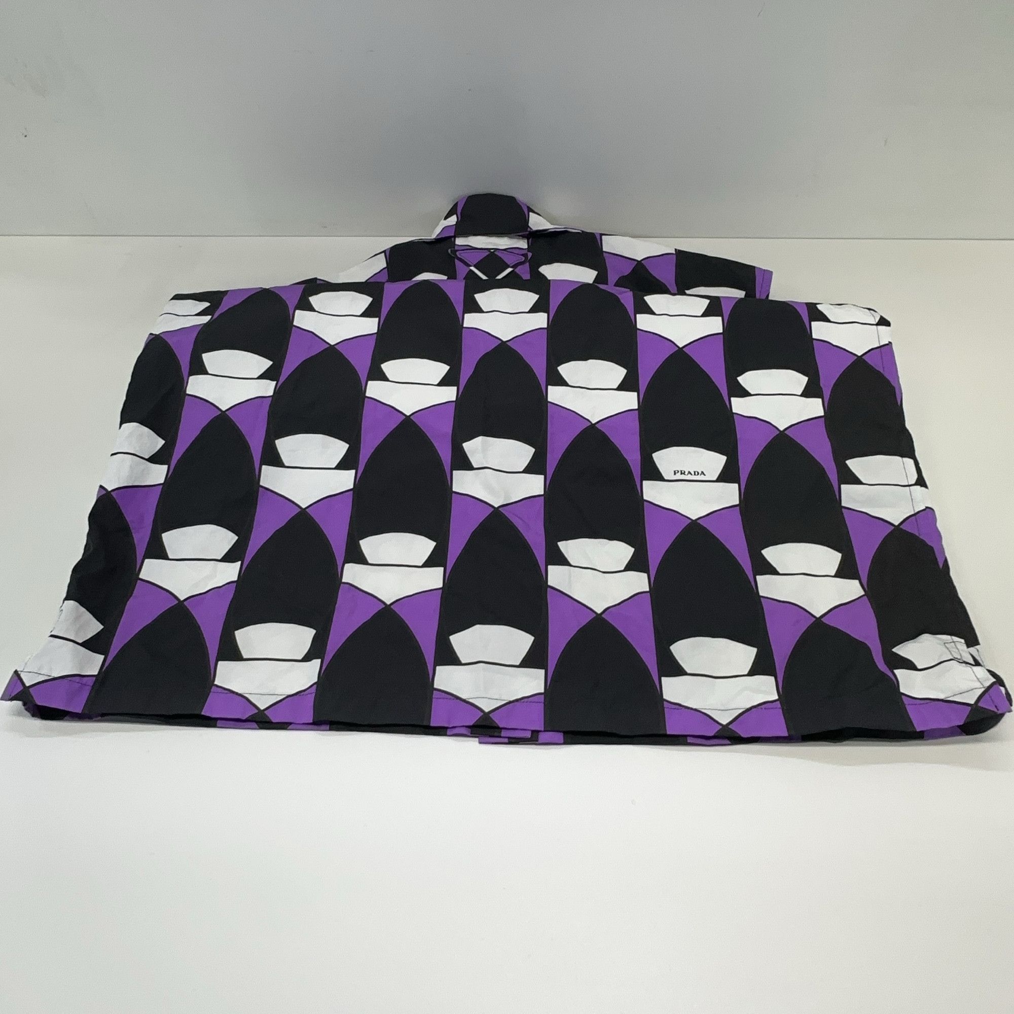 Prada Prada Geometric Print Sleeveless Button Up Size 38 Size XS / US 0-2 / IT 36-38 - 11 Thumbnail