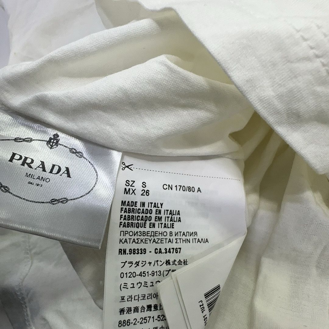 Prada Prada Crystal Embellished Pocket T-Shirt Size S Size S / US 4 / IT 40 - 5 Thumbnail