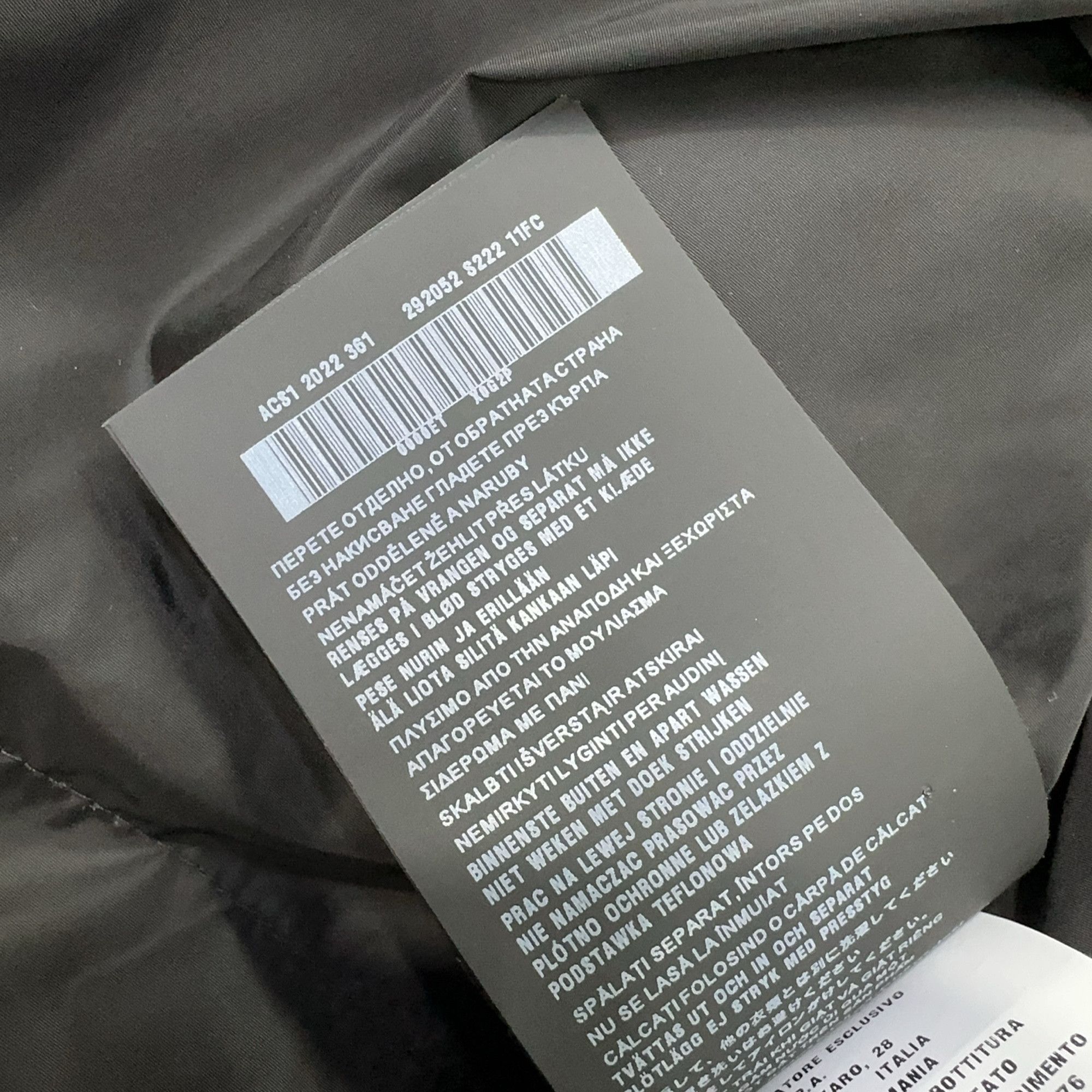Prada Prada Re-Nylon Hooded Puffer Jacket Size 36 Size XS / US 0-2 / IT 36-38 - 5 Thumbnail