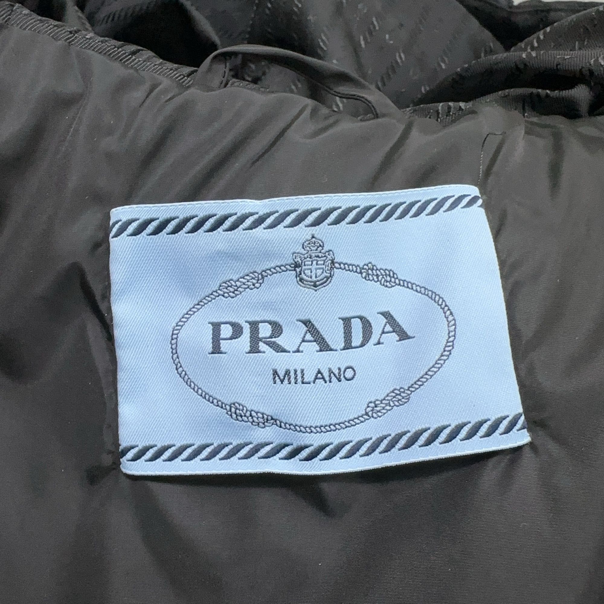 Prada Prada Re-Nylon Hooded Puffer Jacket Size 36 Size XS / US 0-2 / IT 36-38 - 6 Thumbnail