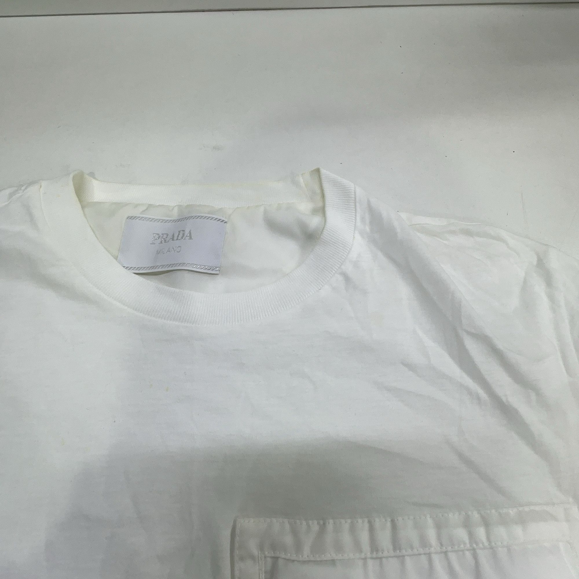 Prada PRADA Re-Nylon Pocket T-Shirt Size S Size US S / EU 44-46 / 1 - 8 Thumbnail