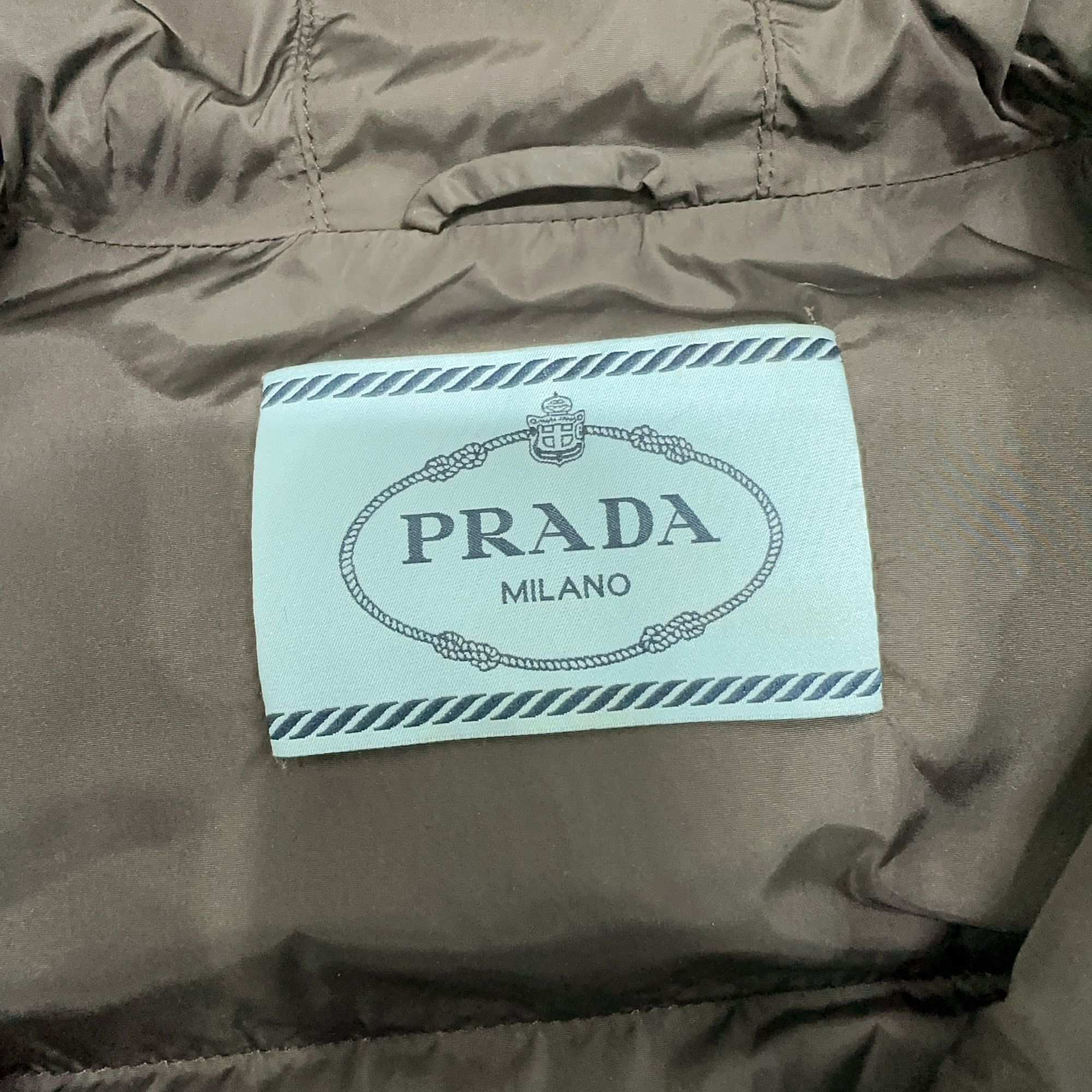 Prada Prada Fur Hood Down Jacket Size 40 Size S / US 4 / IT 40 - 3 Thumbnail