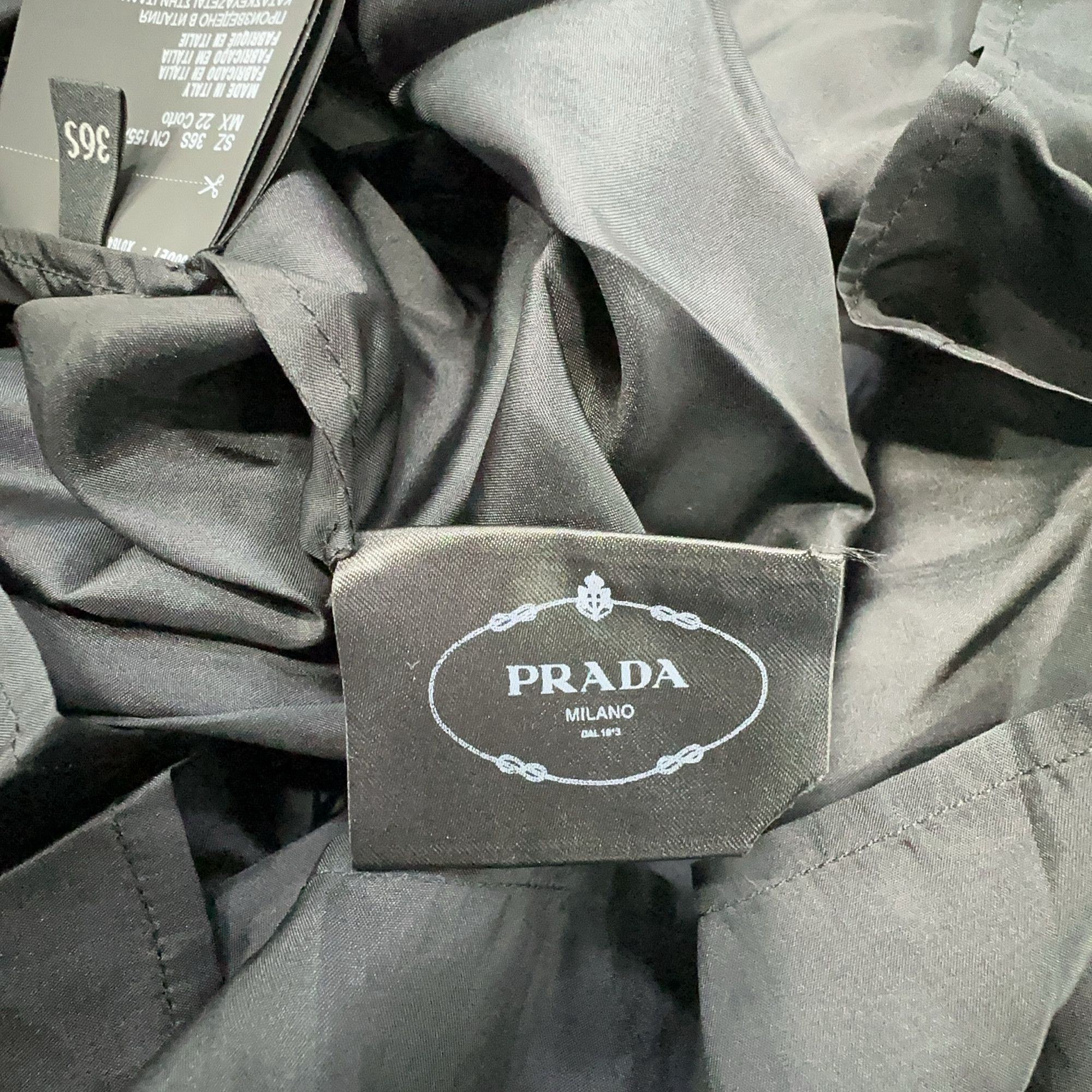 Prada Prada V-Neck Sleeveless Dress Size 36S Size XS / US 0-2 / IT 36-38 - 7 Thumbnail