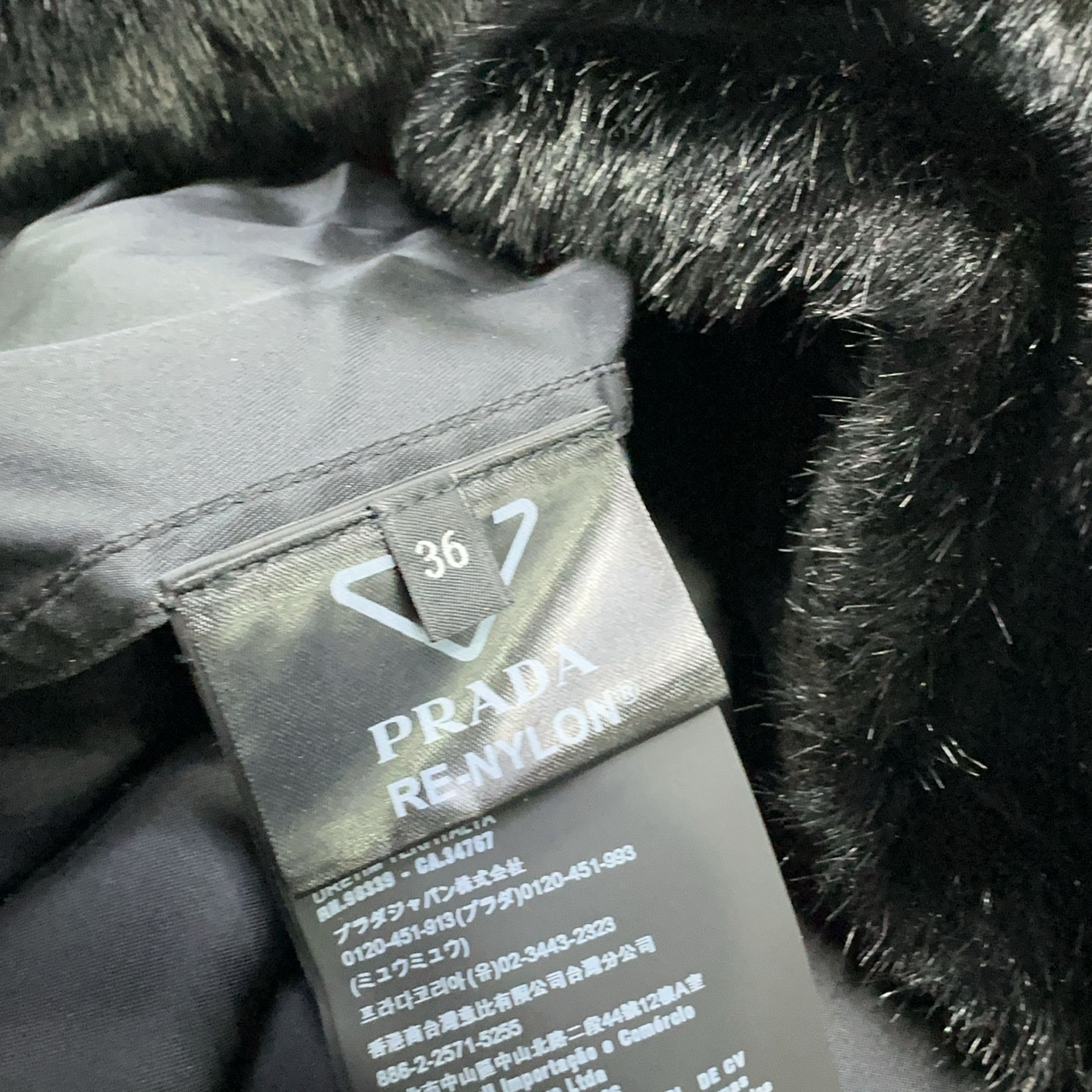 Prada Prada Re-Nylon Hooded Jacket Size 36 Size XS / US 0-2 / IT 36-38 - 11 Thumbnail