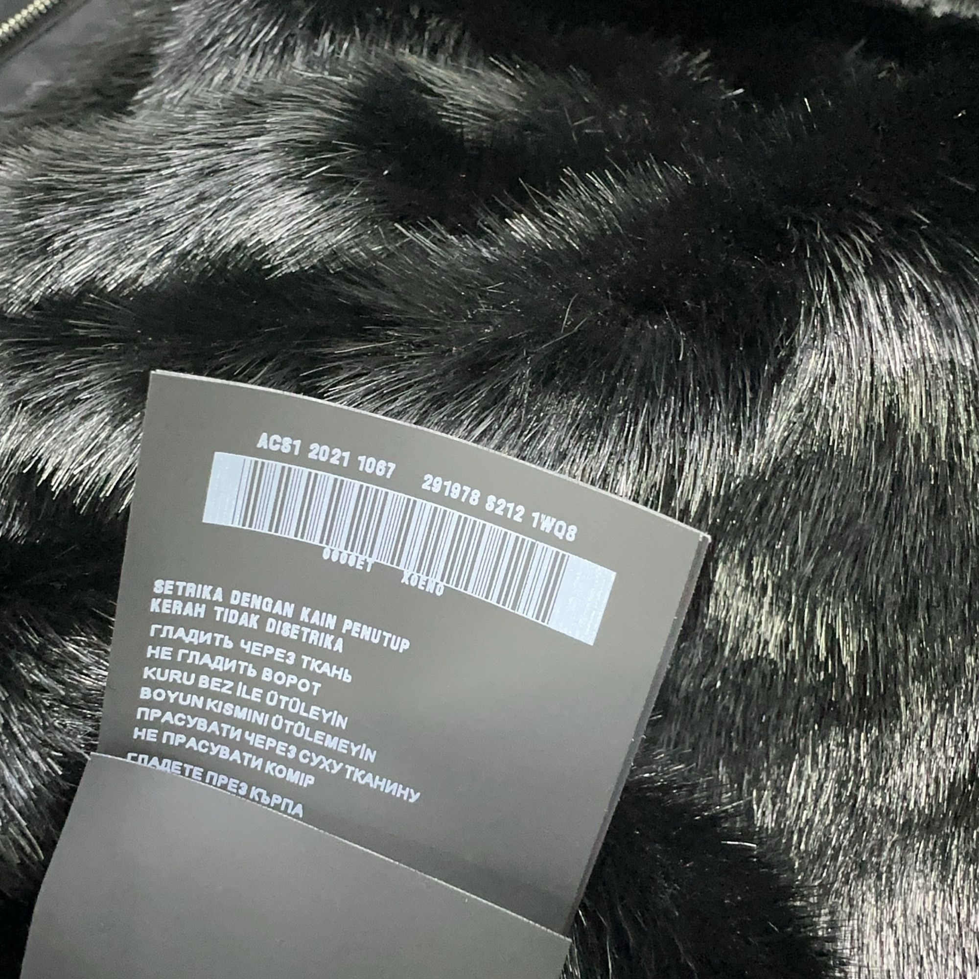 Prada Prada Re-Nylon Hooded Jacket Size 36 Size XS / US 0-2 / IT 36-38 - 12 Thumbnail