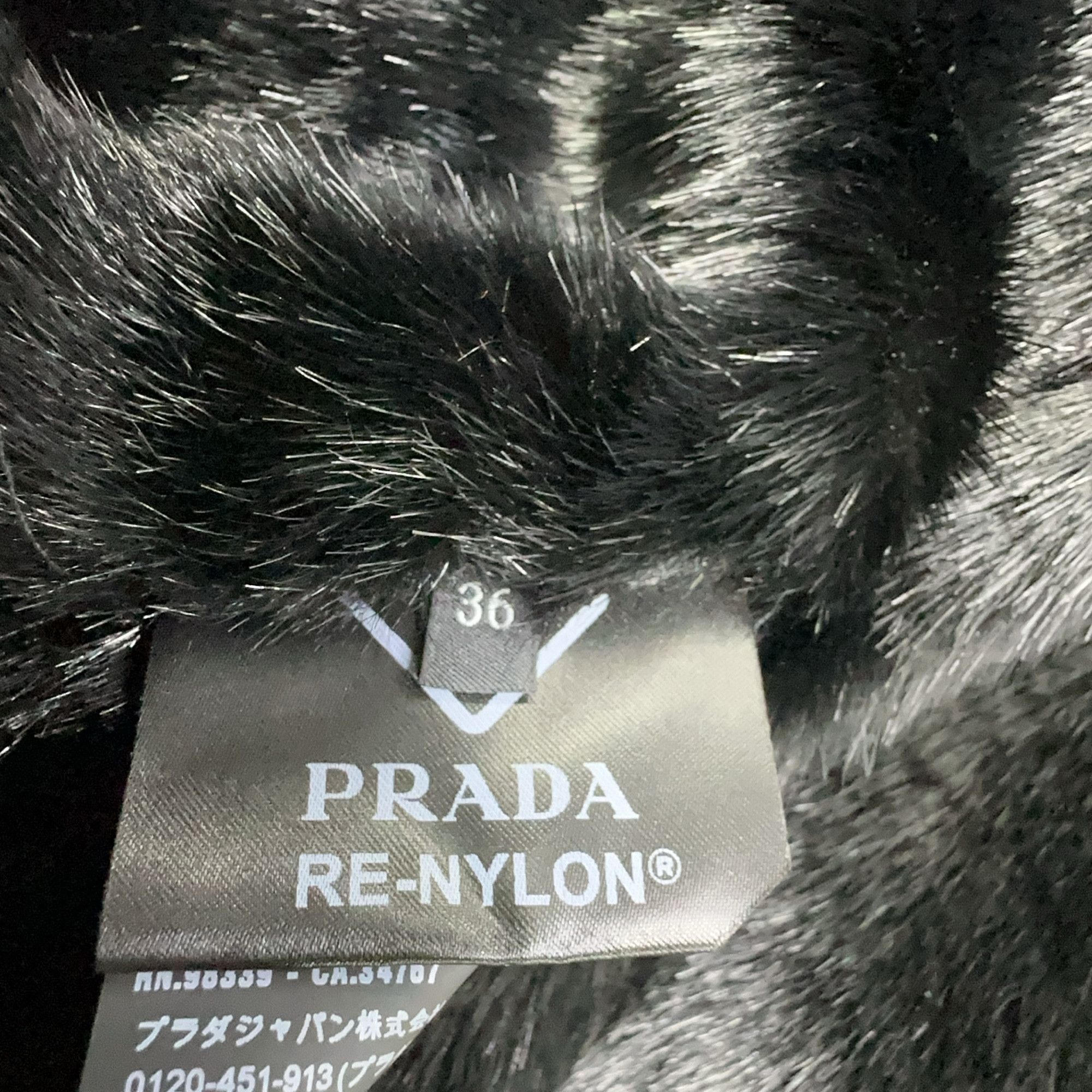 Prada Prada Re-Nylon Hooded Jacket Size 36 Size XS / US 0-2 / IT 36-38 - 9 Thumbnail