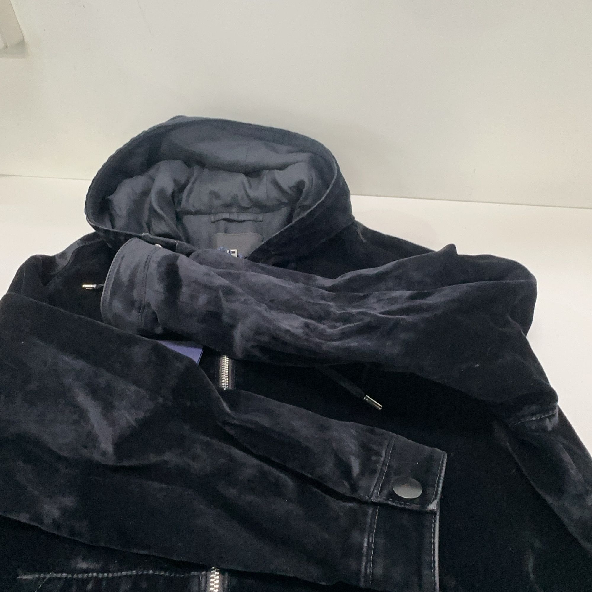 Prada Prada Velvet Zip Up Hoodie Size M Size US M / EU 48-50 / 2 - 11 Thumbnail