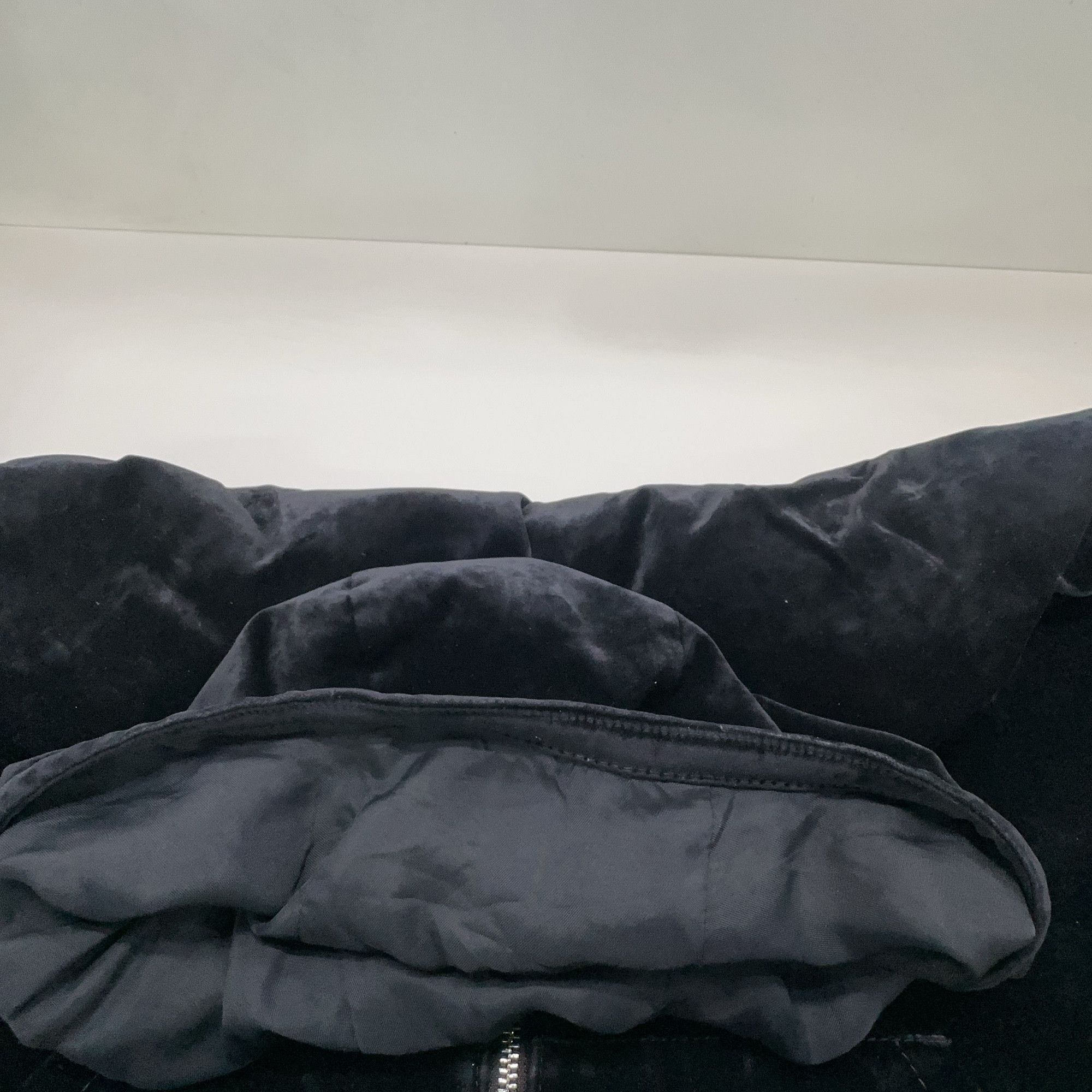 Prada Prada Velvet Zip Up Hoodie Size M Size US M / EU 48-50 / 2 - 7 Thumbnail