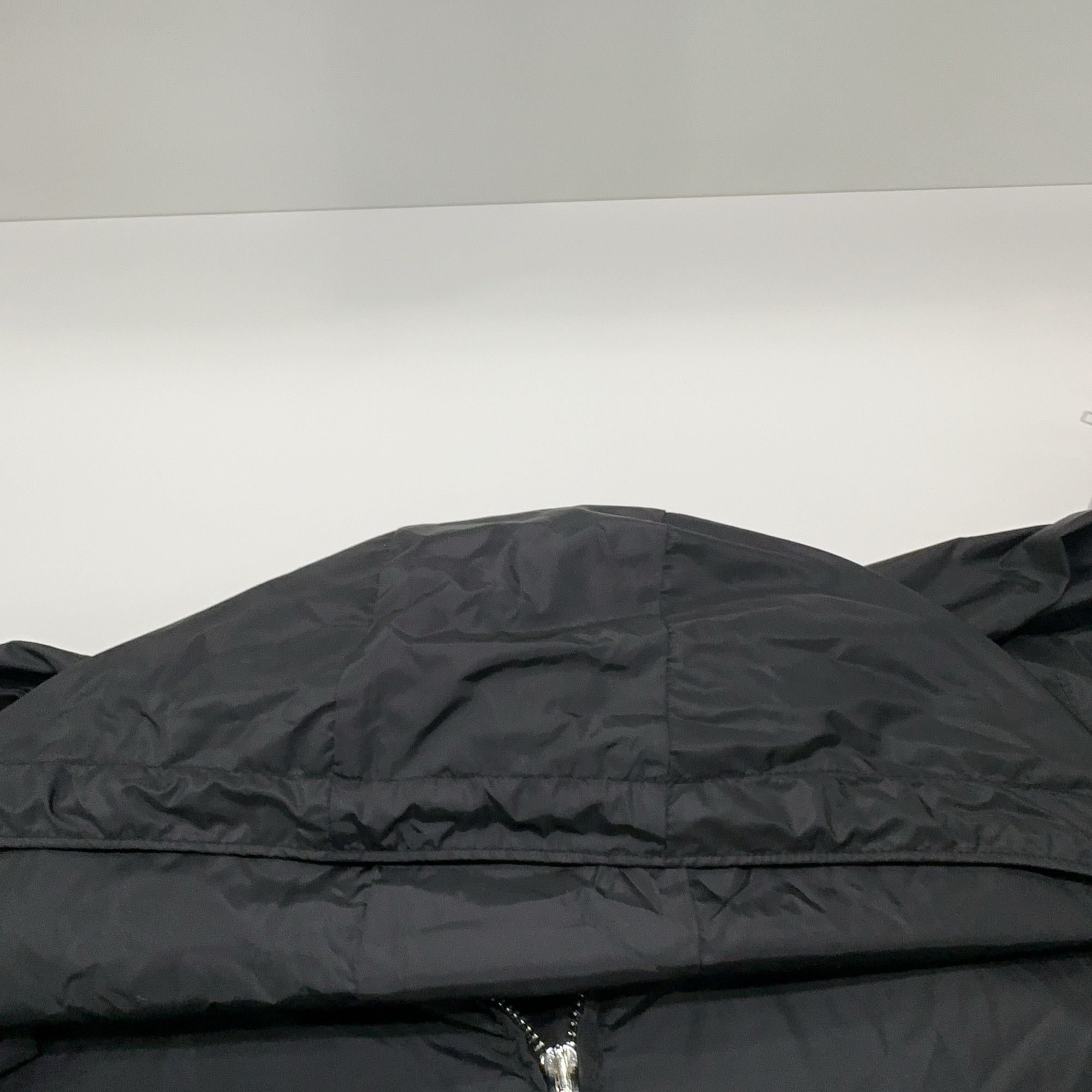 Prada Prada Nylon Hooded Jacket Size 38 Size XS / US 0-2 / IT 36-38 - 8 Thumbnail