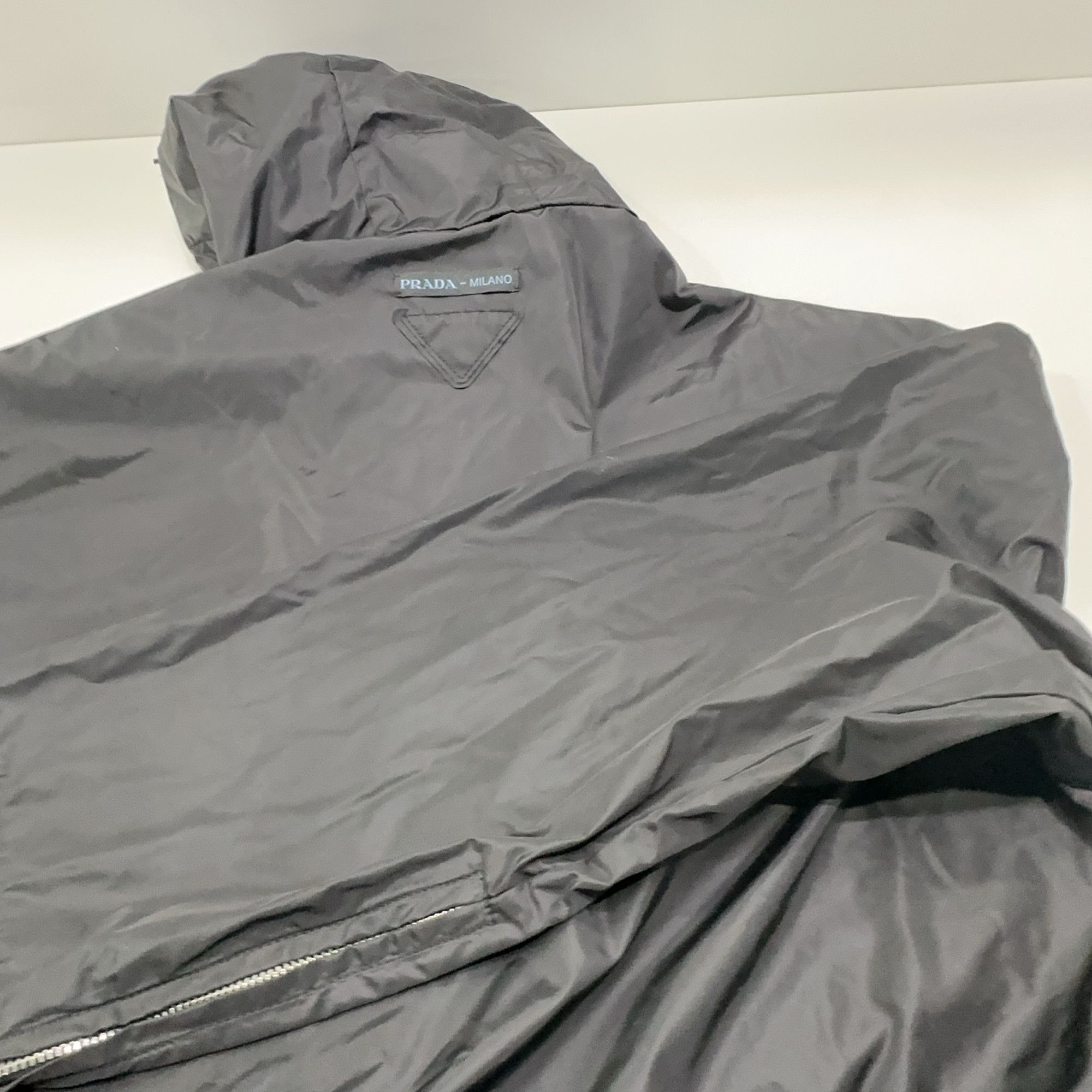 Prada Prada Nylon Hooded Jacket Size 38 Size XS / US 0-2 / IT 36-38 - 15 Thumbnail
