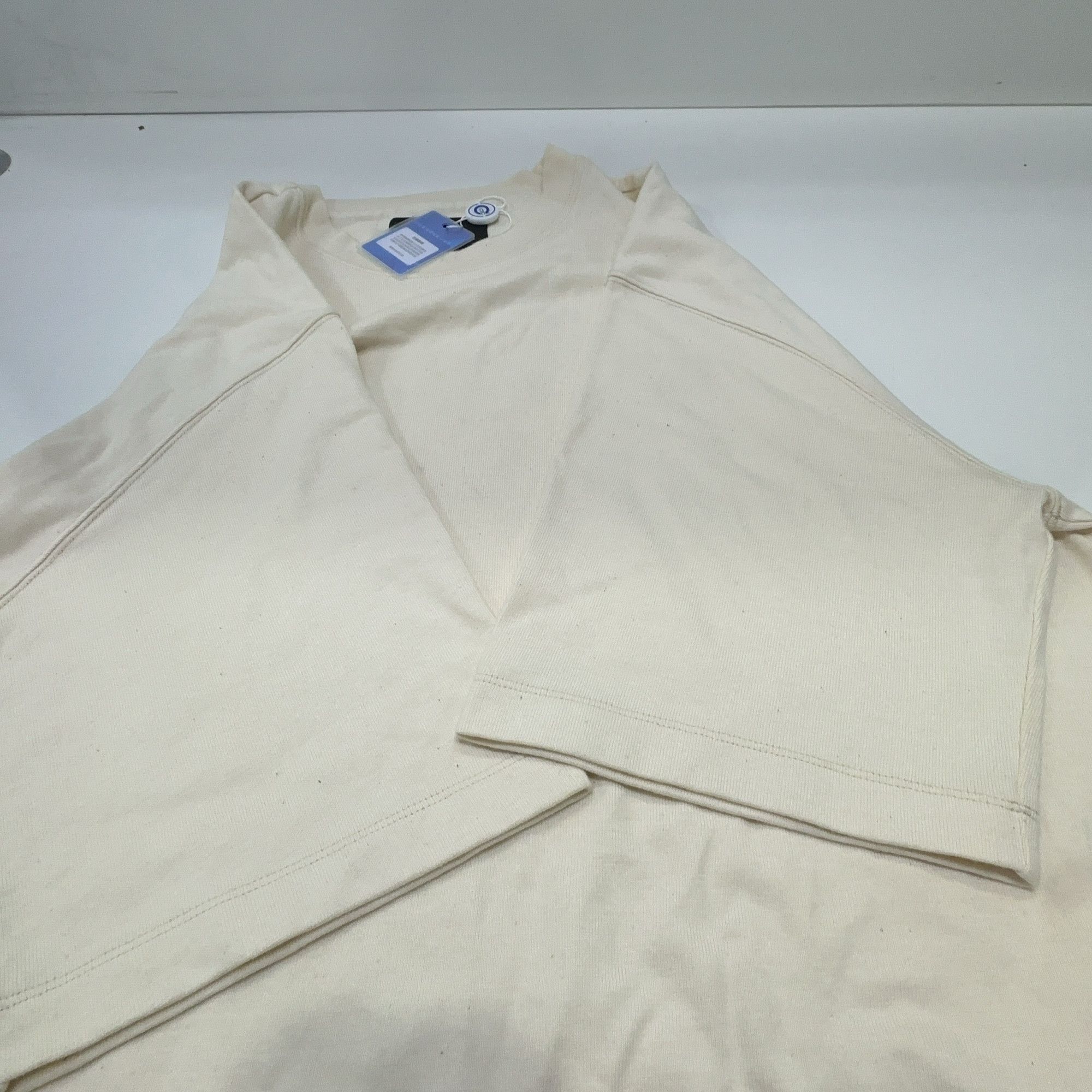 Prada Prada Logo T-Shirt Ivory XL Size US XL / EU 56 / 4 - 11 Thumbnail