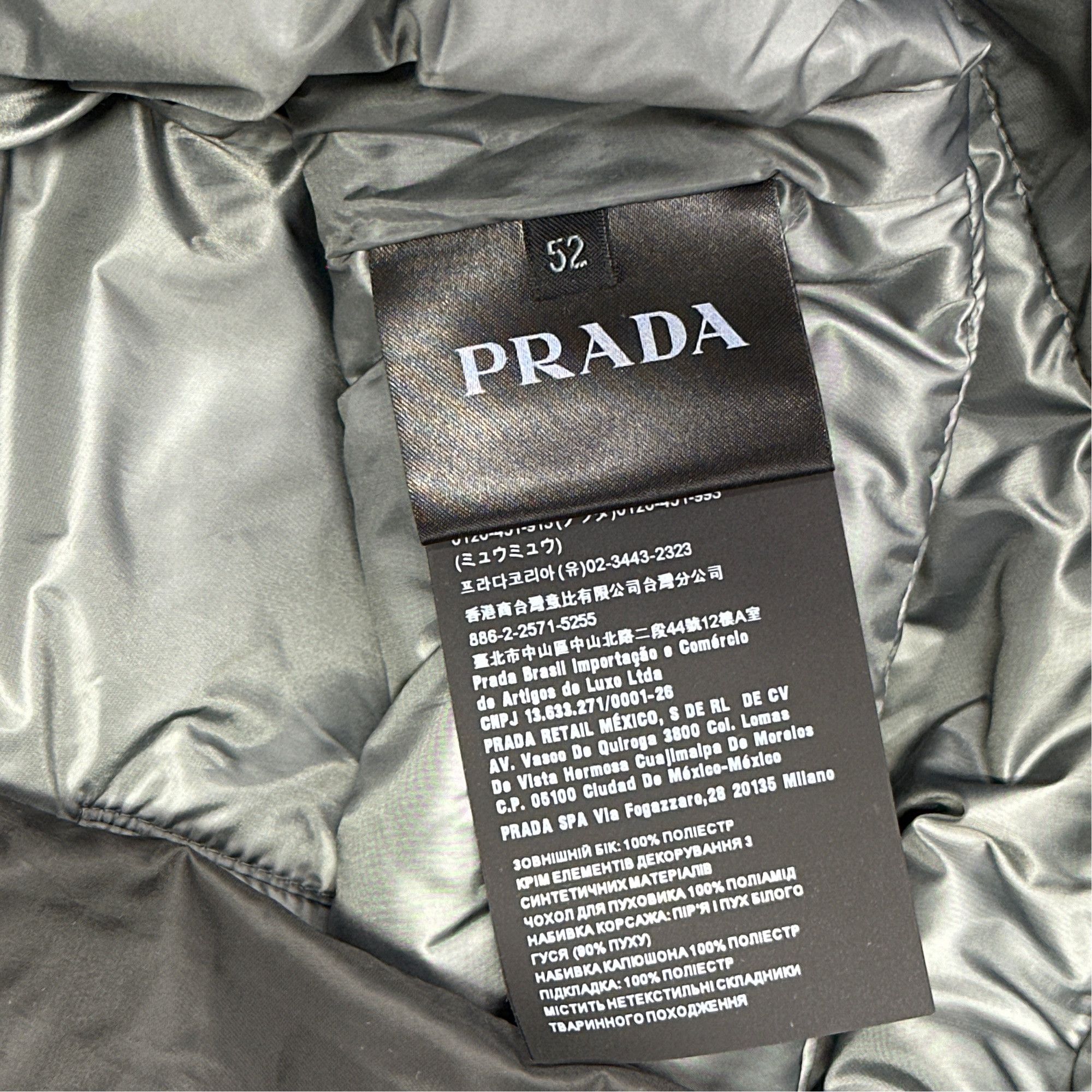 Prada Prada Lightweight Hooded Down Jacket Size L Size US L / EU 52-54 / 3 - 4 Thumbnail