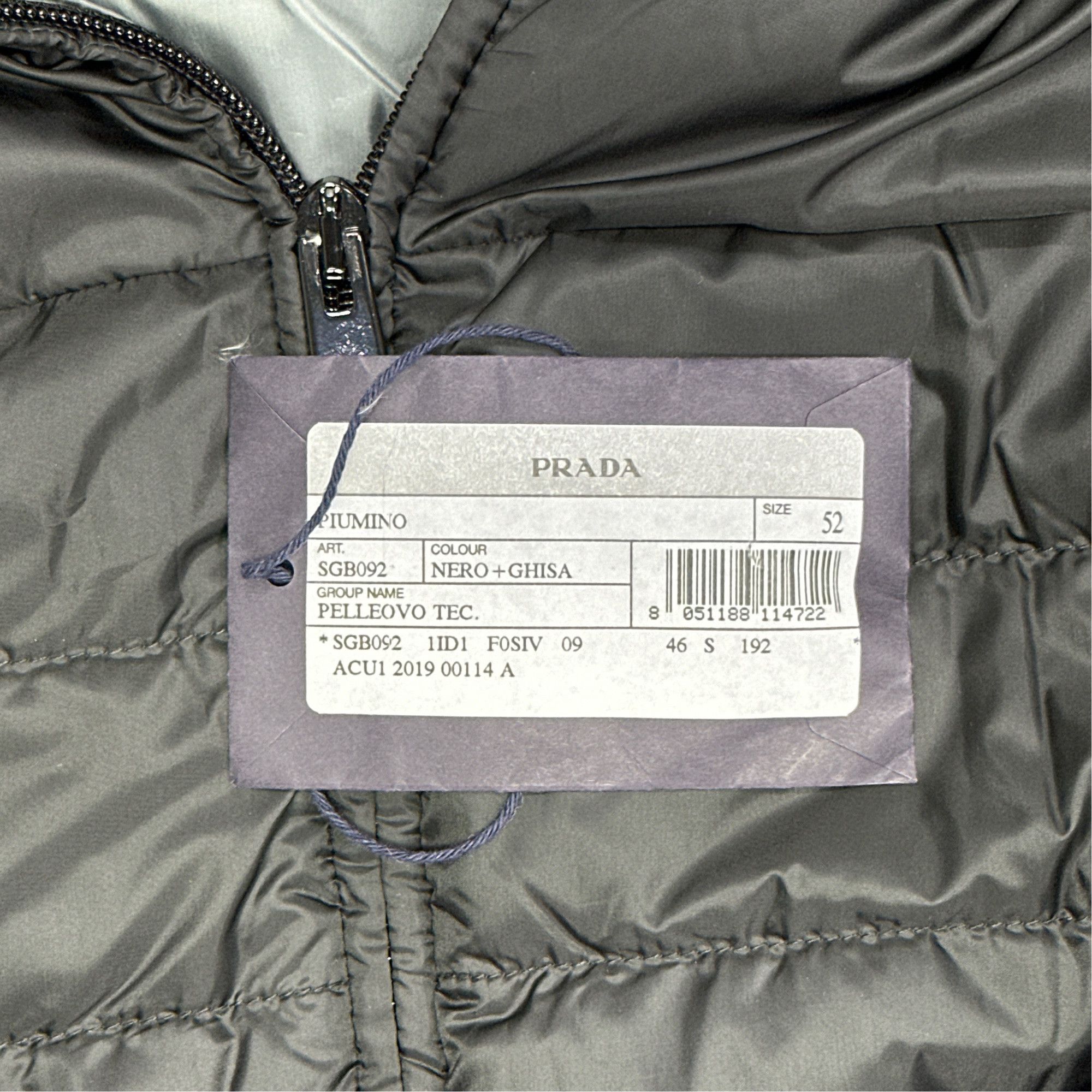 Prada Prada Lightweight Hooded Down Jacket Size L Size US L / EU 52-54 / 3 - 3 Thumbnail