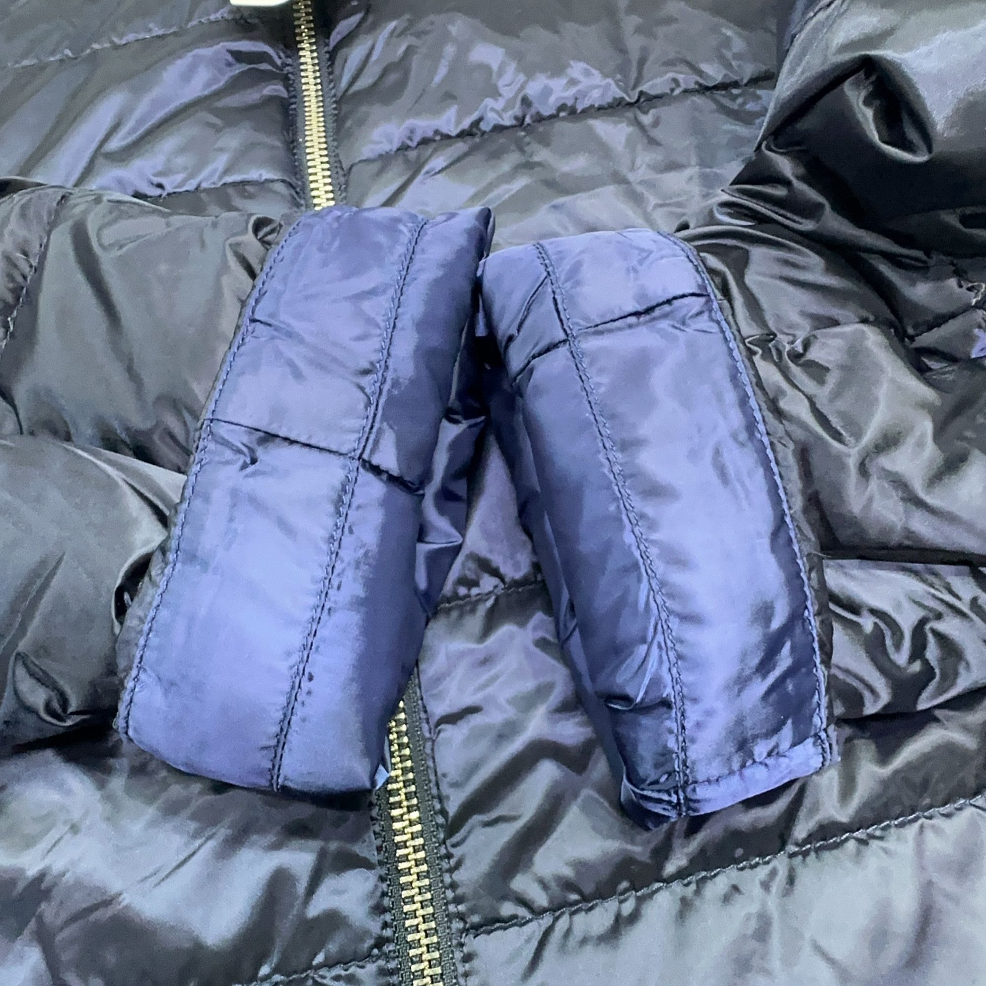 Prada Prada Triangle Logo Down Puffer Jacket Size XS Size US XS / EU 42 / 0 - 10 Thumbnail