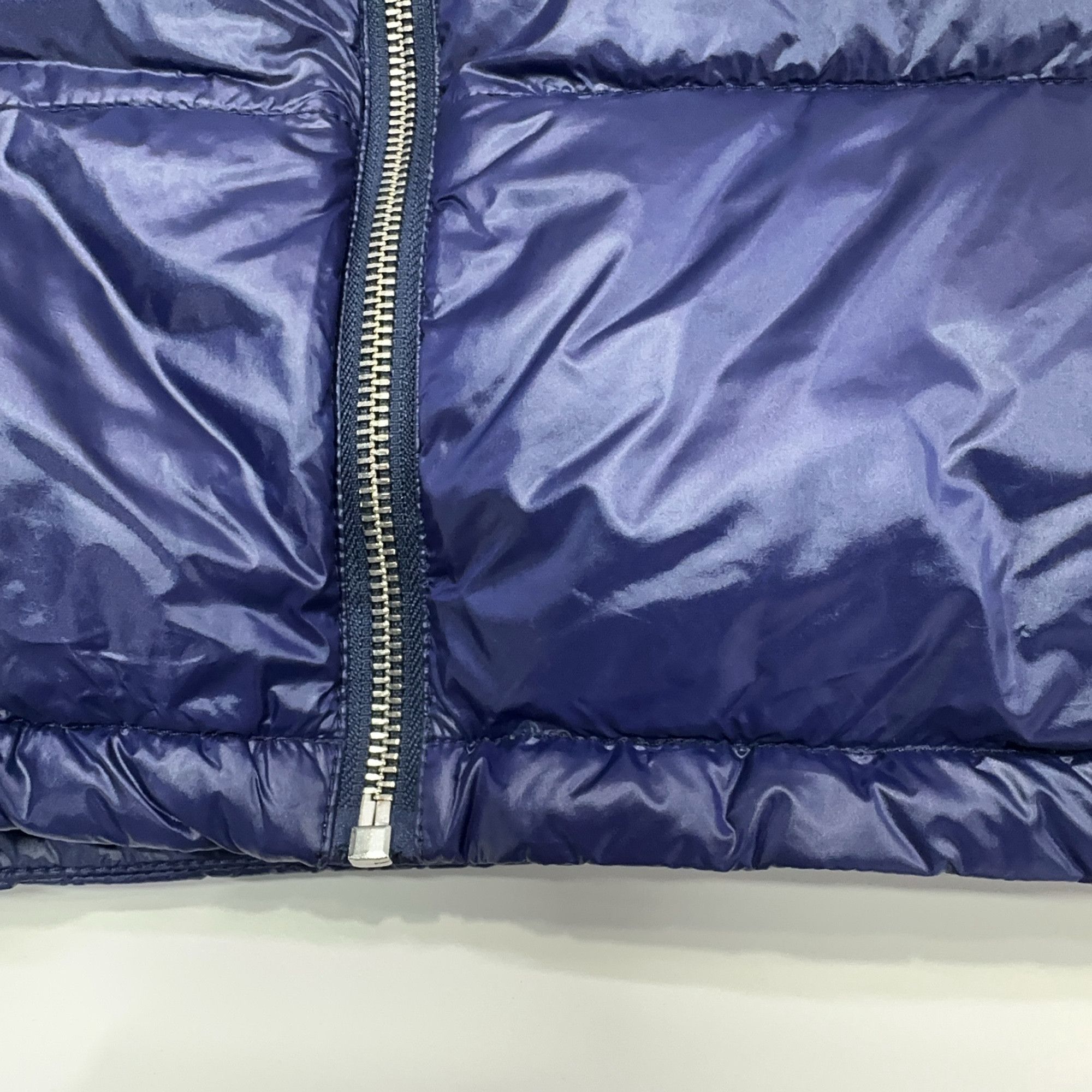 Prada Prada Logo Puffer Vest Size M Size US M / EU 48-50 / 2 - 8 Thumbnail