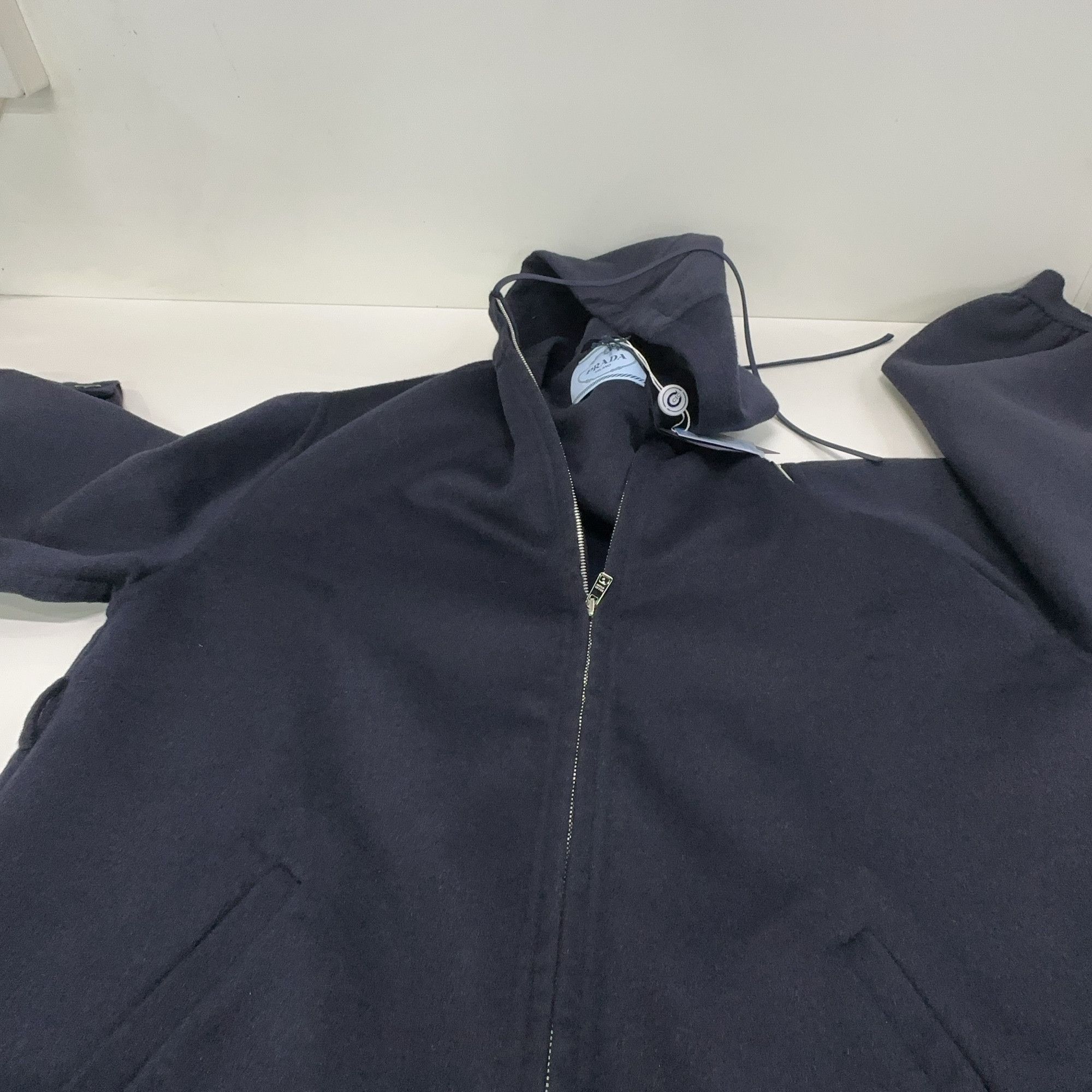 Prada Prada Zip-Up Hooded Jacket Size 40 Size US XXS / EU 40 - 7 Thumbnail