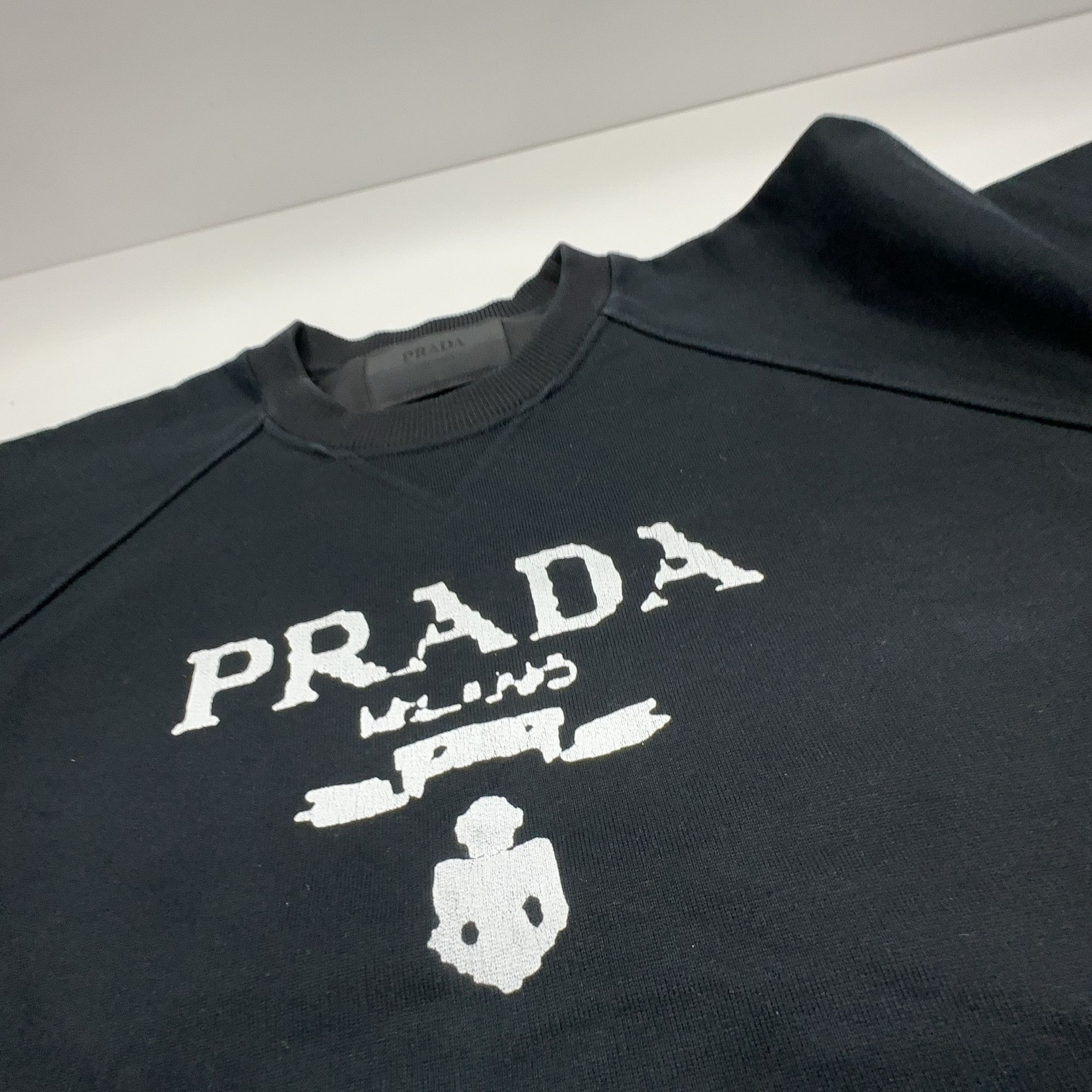 Prada Prada Logo Print Sweatshirt Size L Size US L / EU 52-54 / 3 - 7 Thumbnail