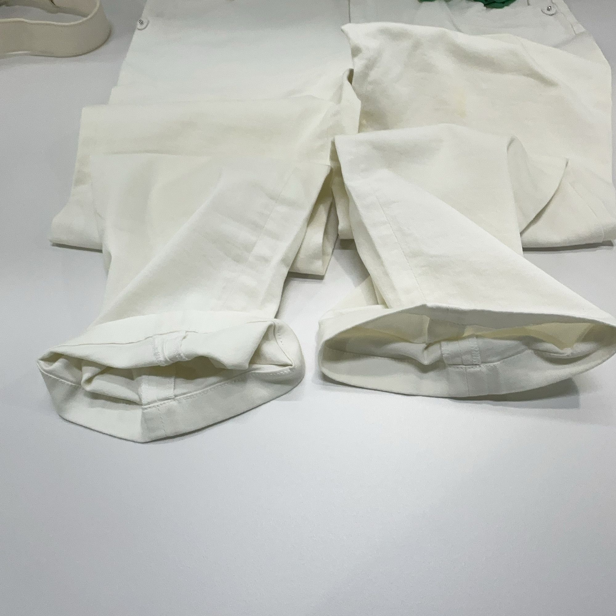 Prada Prada Cotton Casual Pants Size 26 Size US 26 / EU 42 - 9 Thumbnail