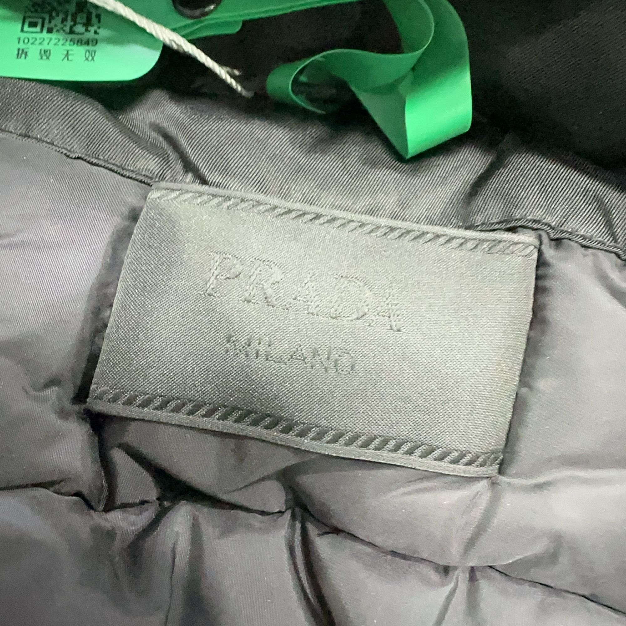 Prada Prada Re-Nylon Hooded Jacket Size 52 Size US L / EU 52-54 / 3 - 5 Thumbnail