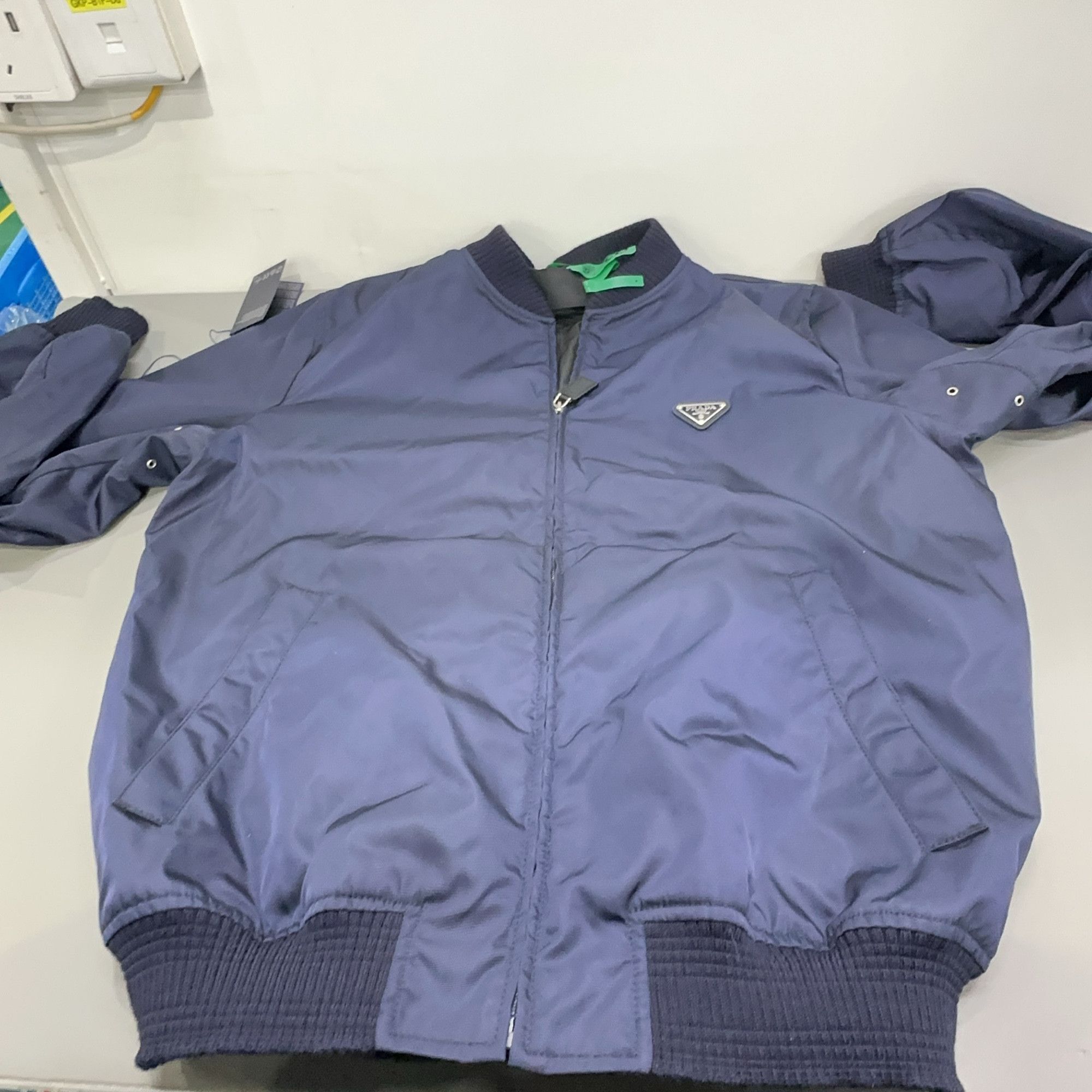 Prada PRADA Logo Plaque Re-Nylon Bomber Jacket Size L Size US L / EU 52-54 / 3 - 11 Thumbnail