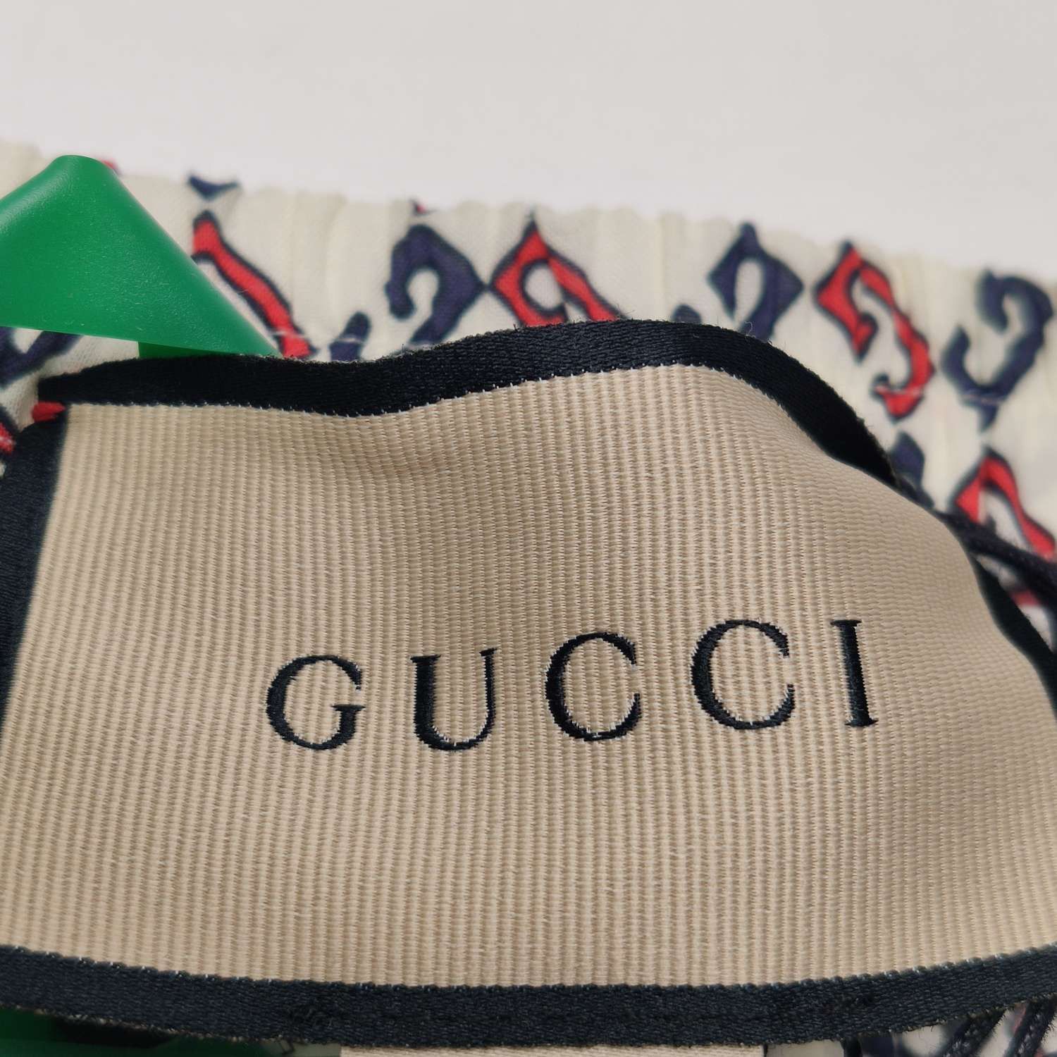 Gucci Gucci Men 44 Shorts Size US 44 / EU 60 - 5 Thumbnail