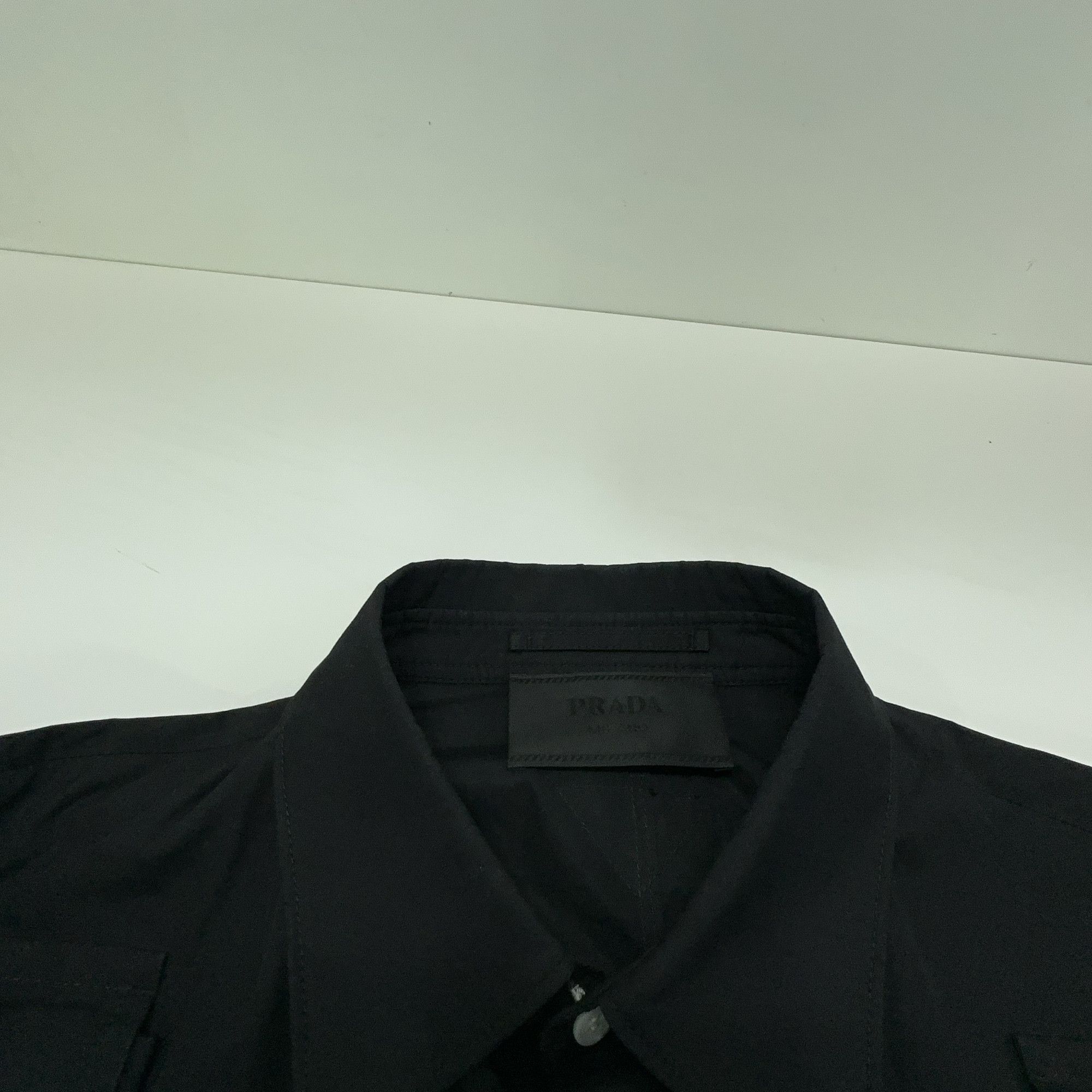Prada Prada Multi-Pocket Utility Shirt Size M Size US M / EU 48-50 / 2 - 6 Thumbnail