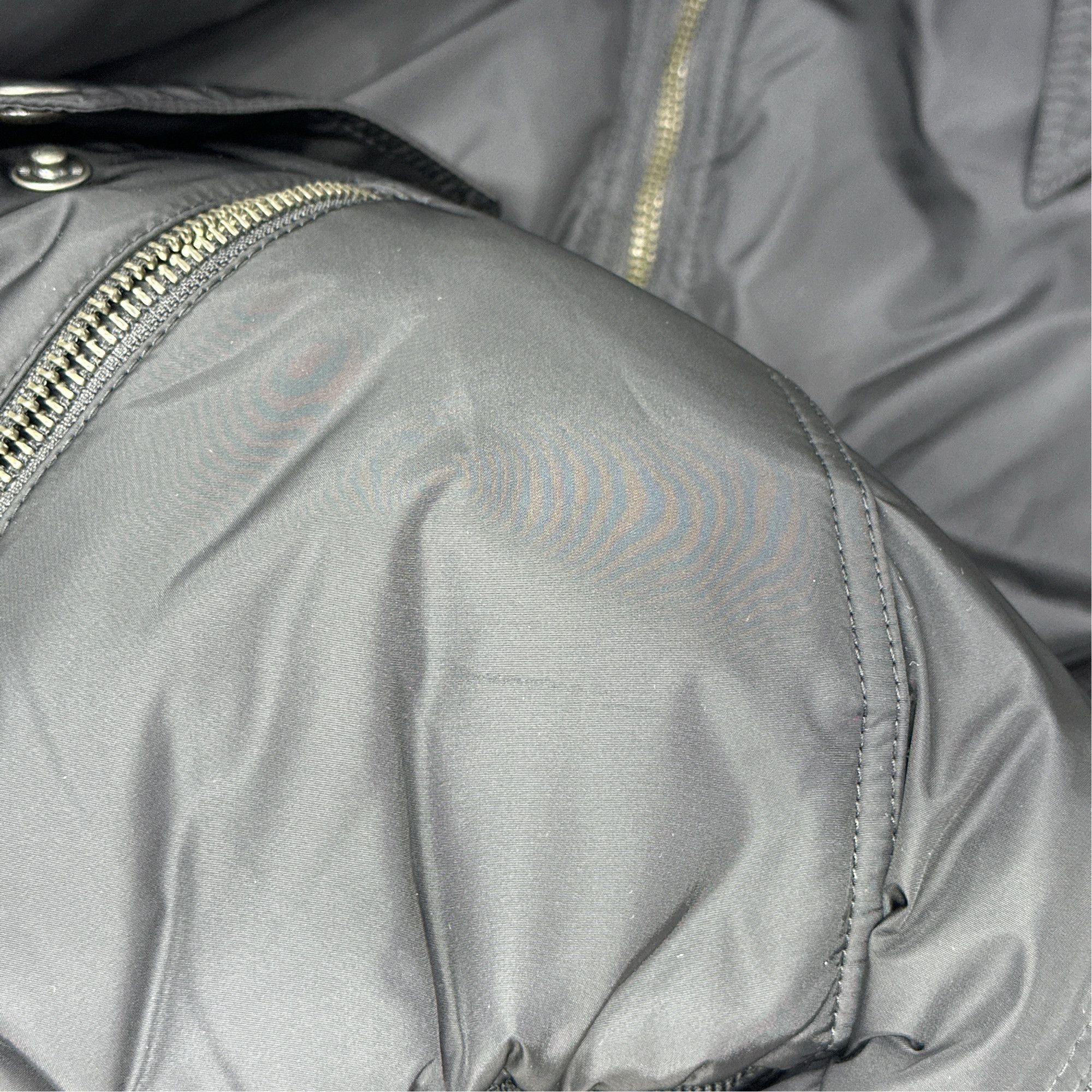 Prada Prada Re-Nylon Down Jacket Size XL Size US XL / EU 56 / 4 - 5 Thumbnail