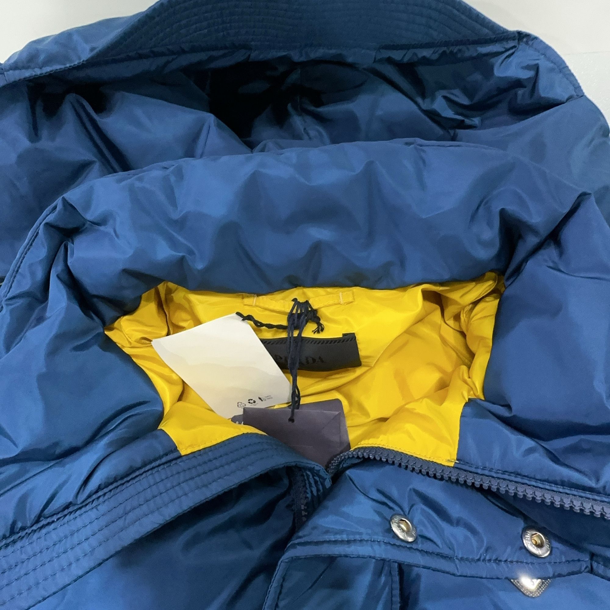 Prada Prada Re-Nylon Logo Puffer Jacket Size XL Size US XL / EU 56 / 4 - 6 Thumbnail