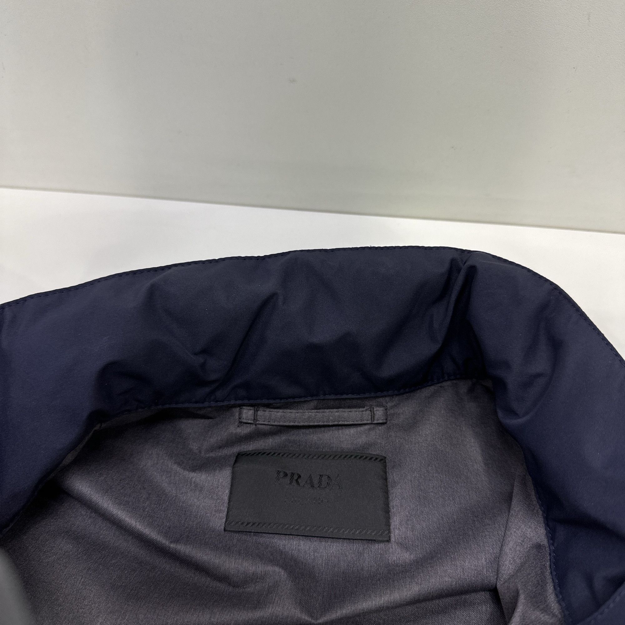 Prada Prada Navy Hooded Windbreaker Size M Size US M / EU 48-50 / 2 - 5 Thumbnail