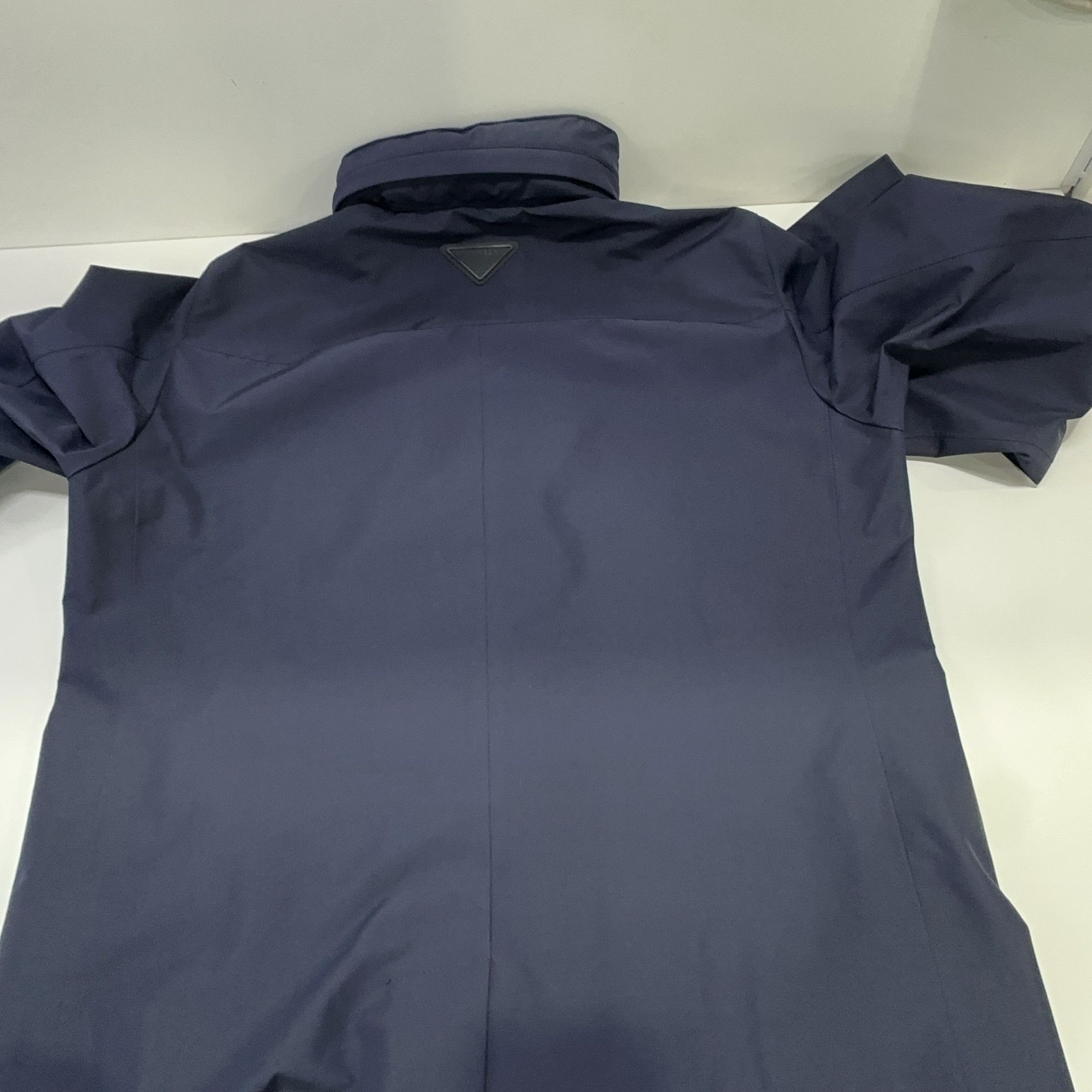 Prada Prada Navy Hooded Windbreaker Size M Size US M / EU 48-50 / 2 - 12 Thumbnail