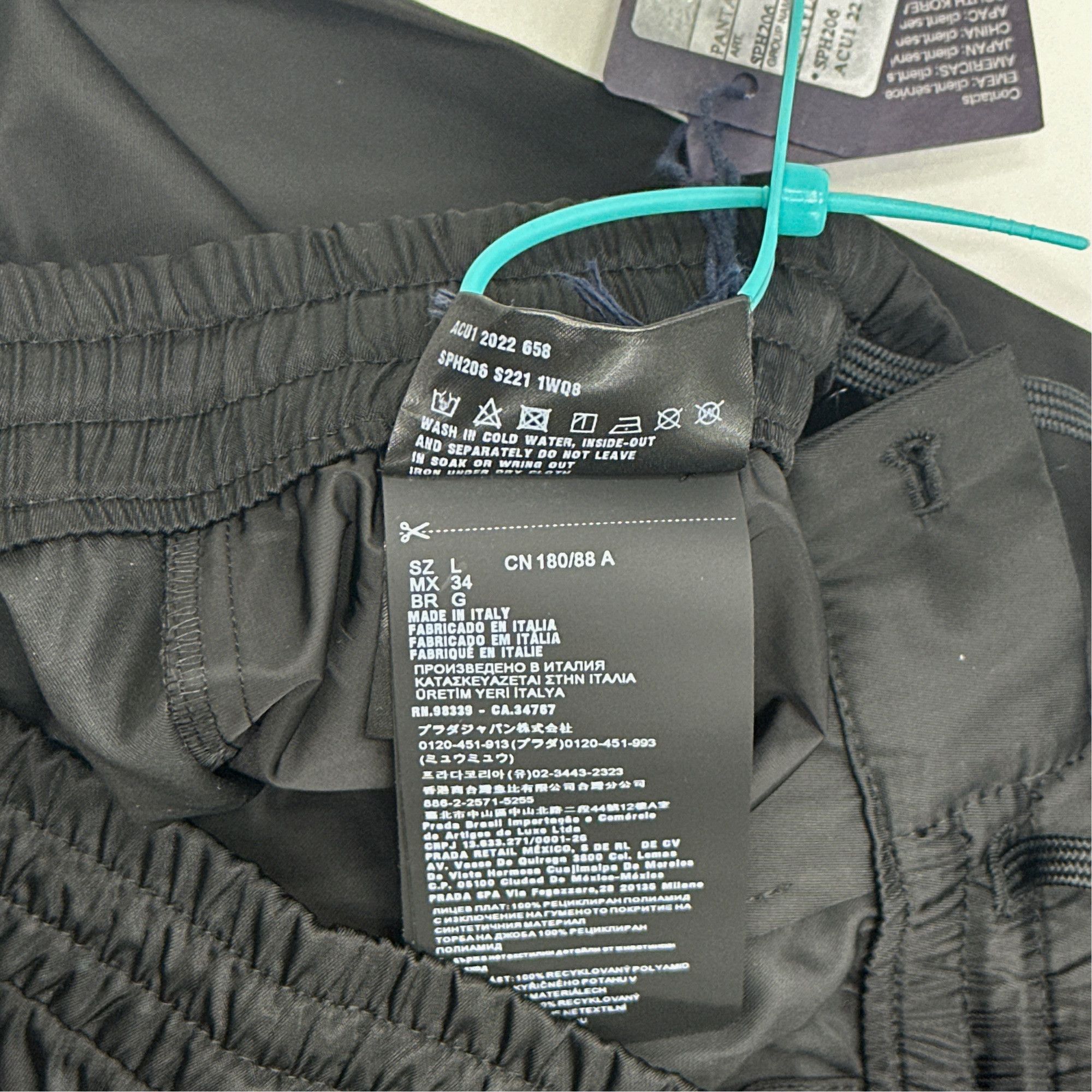 Prada Prada Re-Nylon Casual Pants Size 34 Size US 34 / EU 50 - 4 Thumbnail