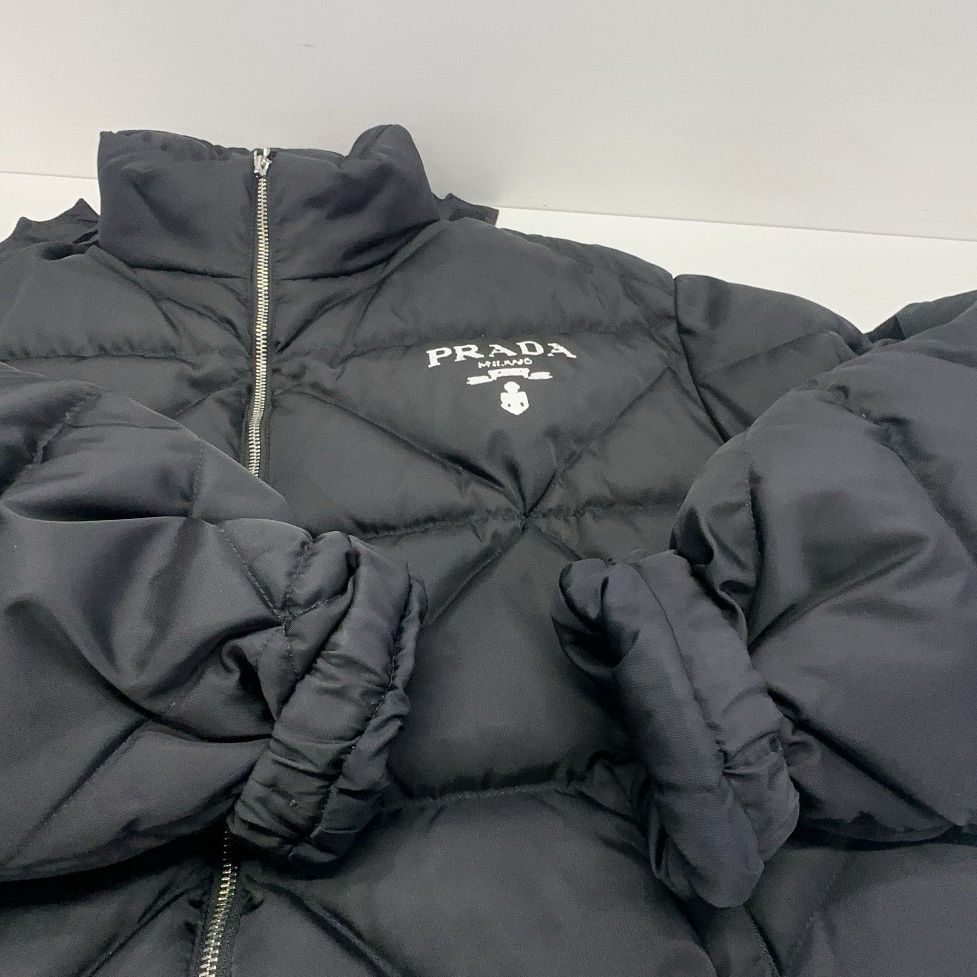 Prada Prada Re-Nylon Down Puffer Jacket Size S Size US S / EU 44-46 / 1 - 7 Thumbnail
