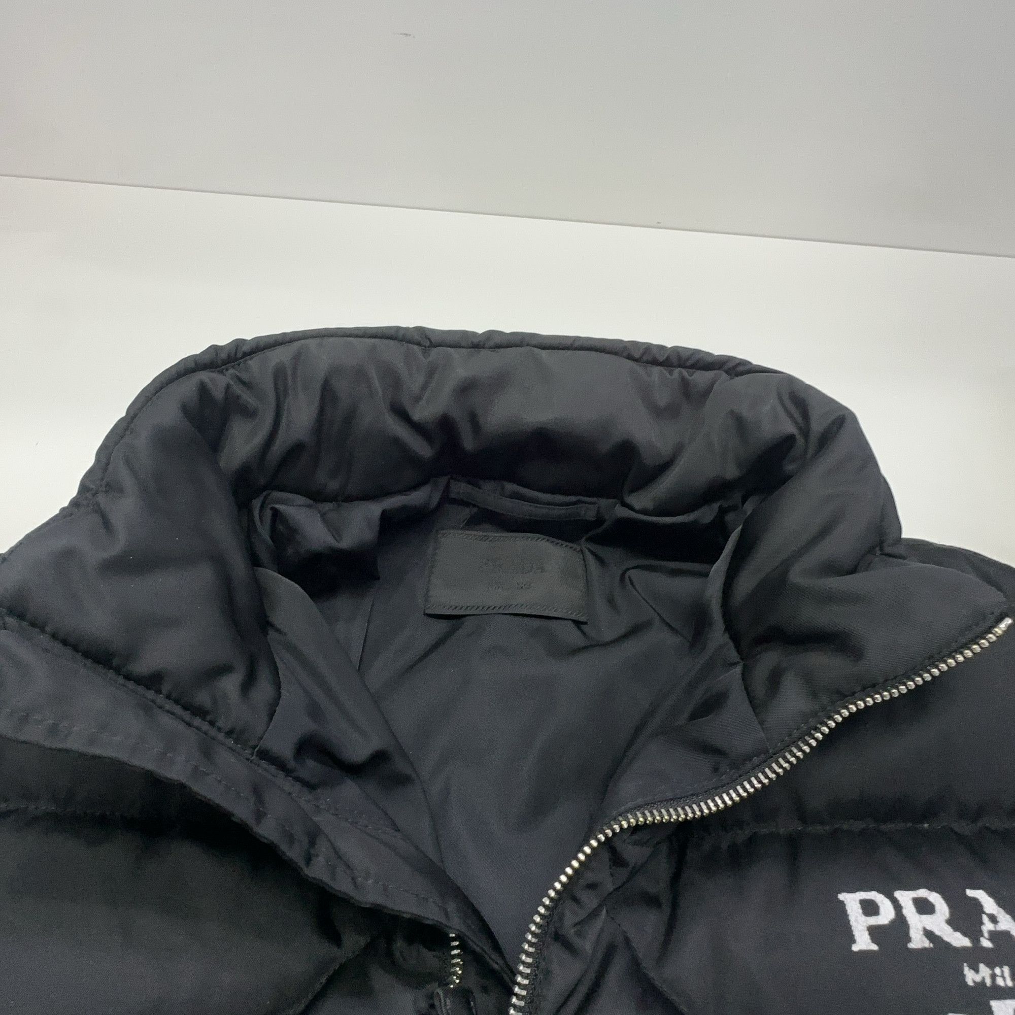 Prada Prada Re-Nylon Down Puffer Jacket Size S Size US S / EU 44-46 / 1 - 5 Thumbnail