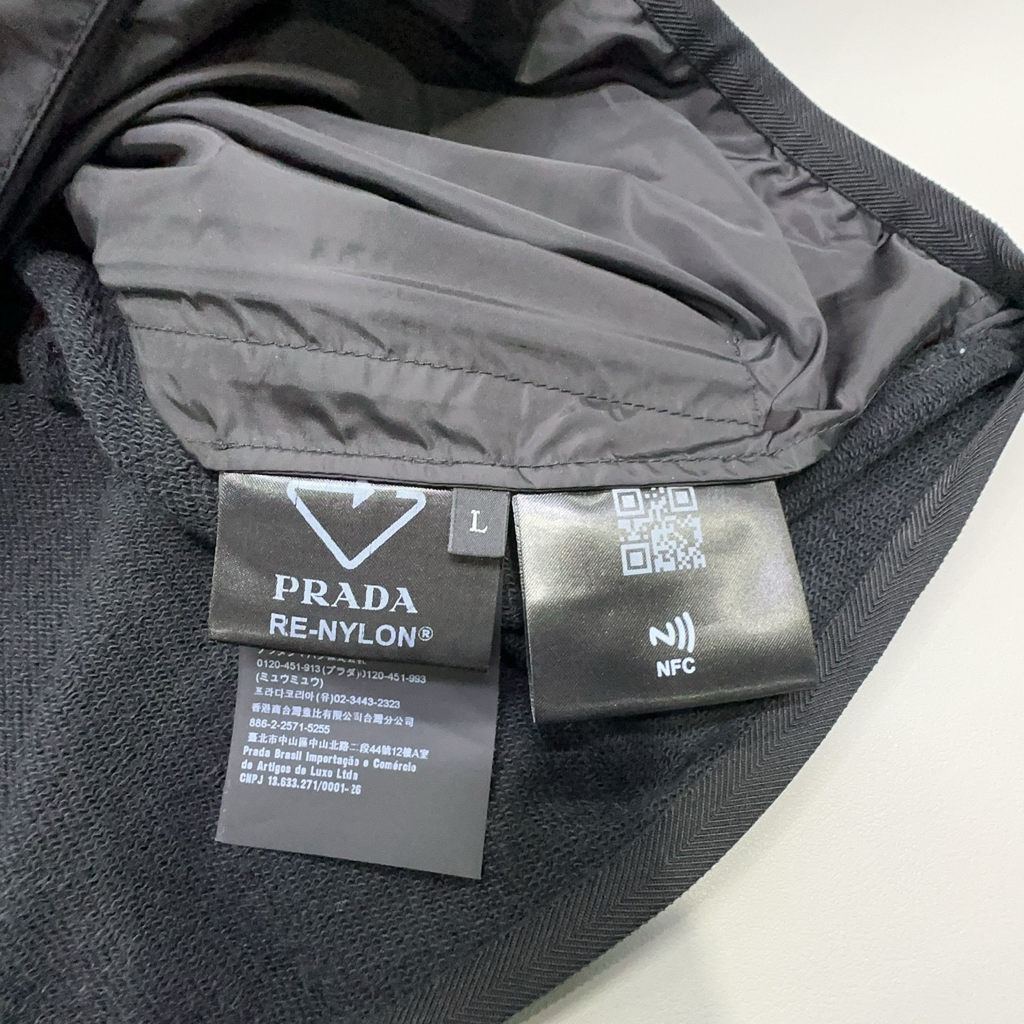 Prada Prada Re-Nylon Zip Jacket Size L Size US L / EU 52-54 / 3 - 3 Thumbnail