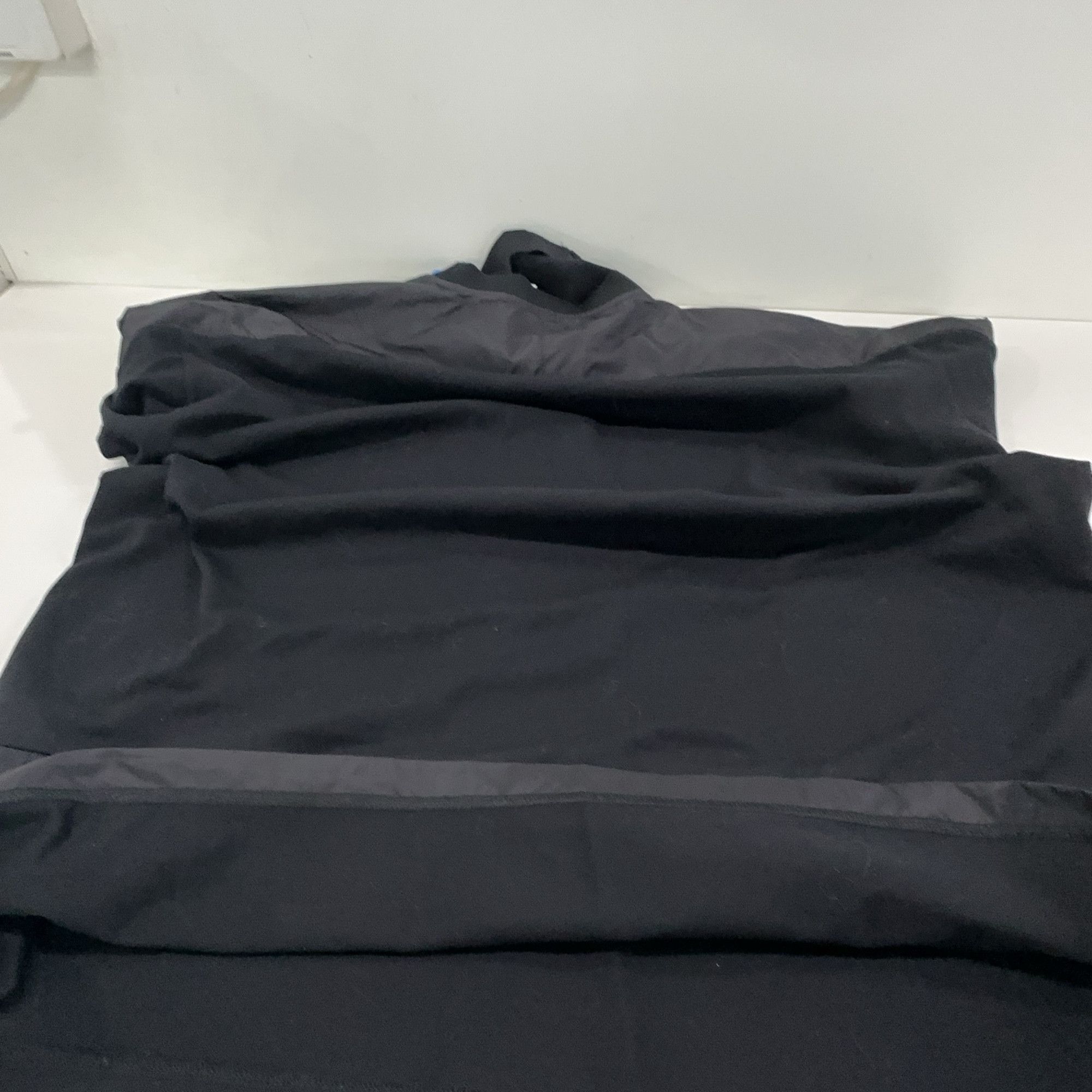 Prada Prada Nylon Detail Long Sleeve T-Shirt Size L Size US L / EU 52-54 / 3 - 11 Thumbnail