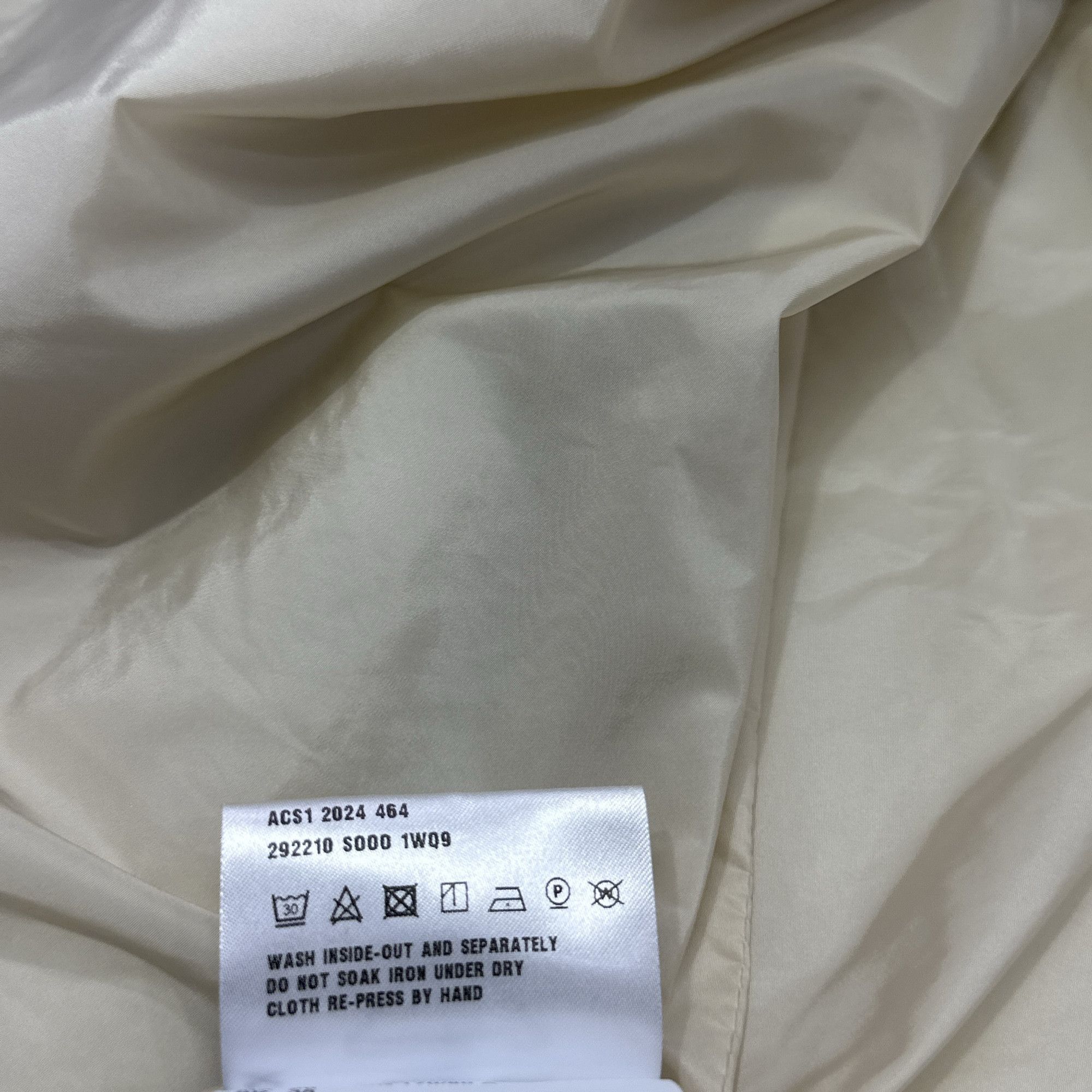 Prada Prada Logo Re-Nylon Jacket Size 40 Size S / US 4 / IT 40 - 5 Thumbnail