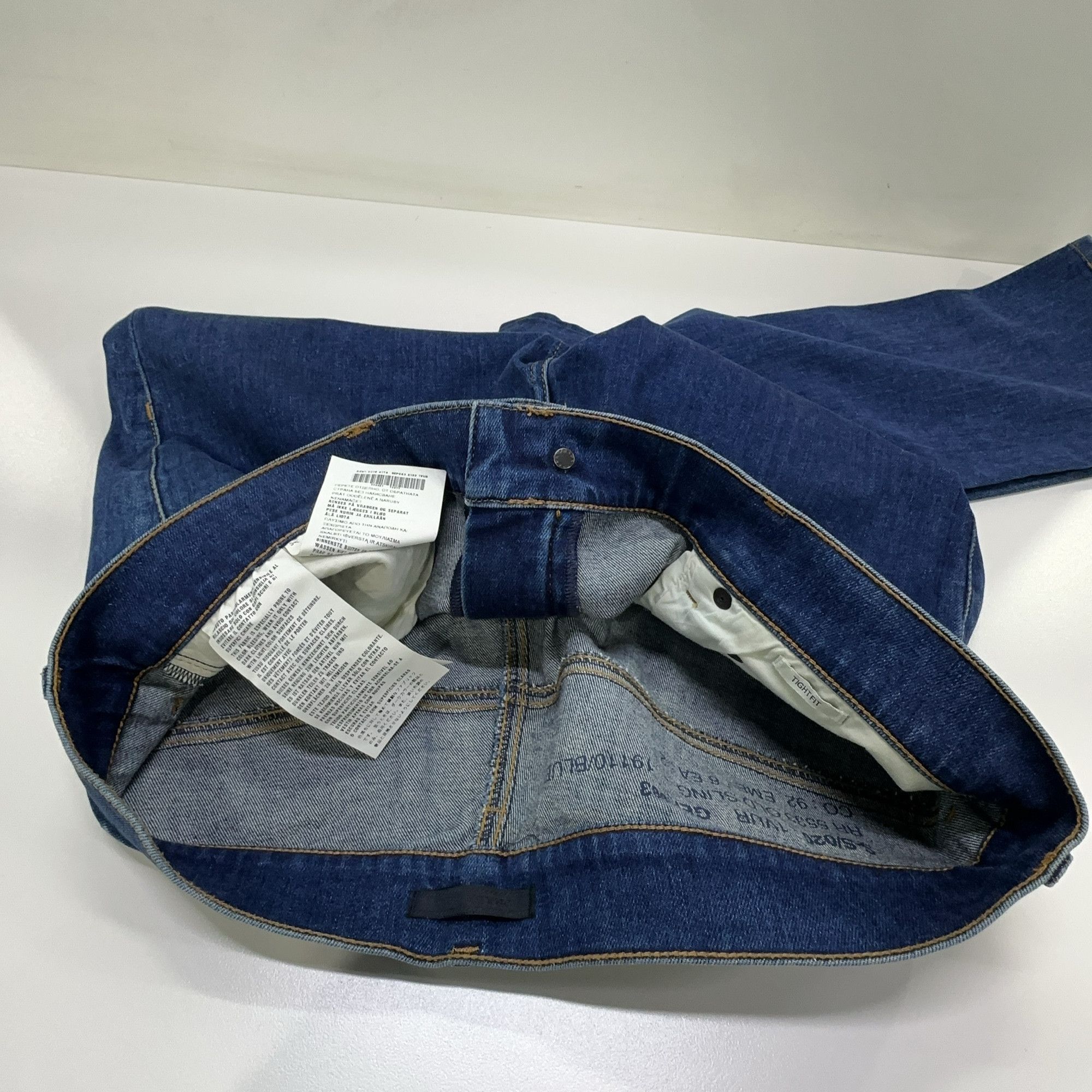 Prada Prada Triangle Logo Denim Jeans Size 34 Size US 34 / EU 50 - 7 Thumbnail
