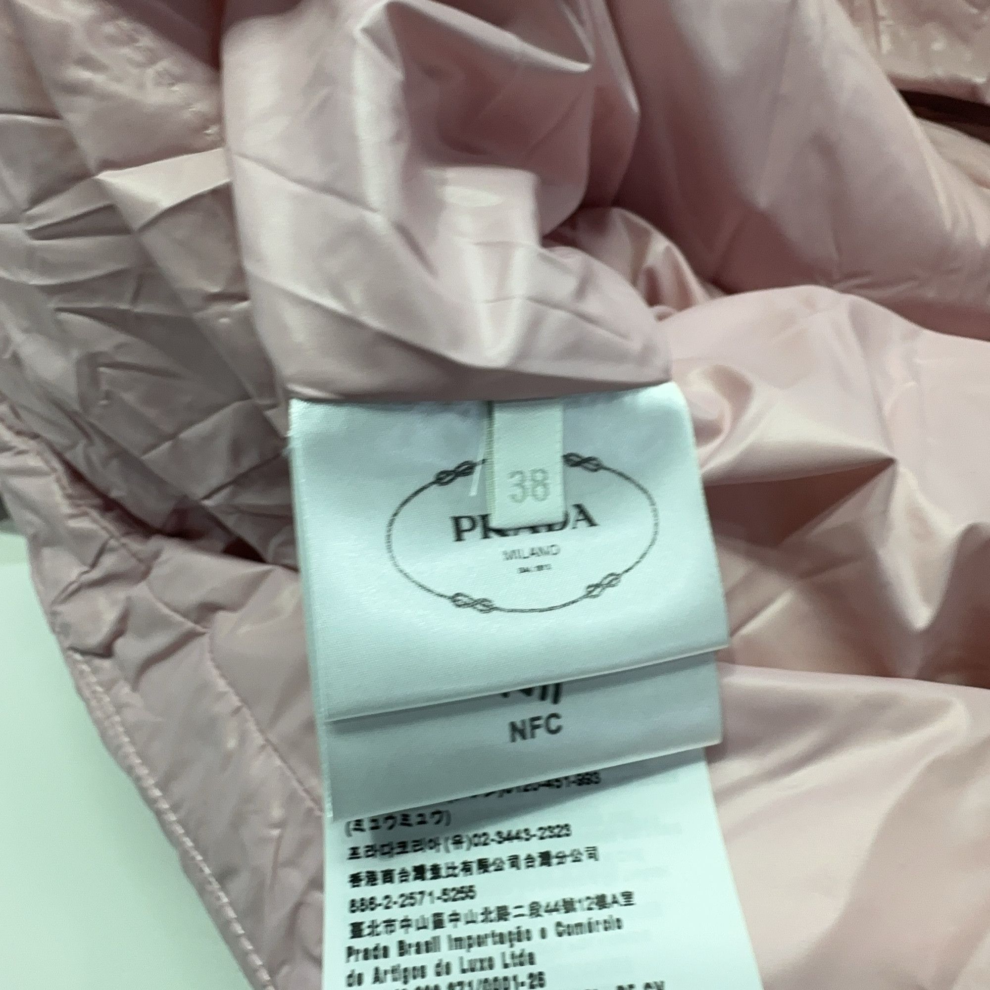 Prada Prada Pink Nylon Down Jacket Size 38 Size XS / US 0-2 / IT 36-38 - 5 Thumbnail